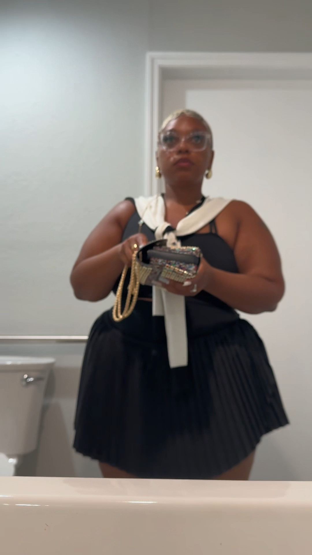 A quick night cap look for ice cream 🍨 

Discount Code for FBF is VONDUNKTHAT 

#LTKPlusSize #LTKVideo #LTKActive