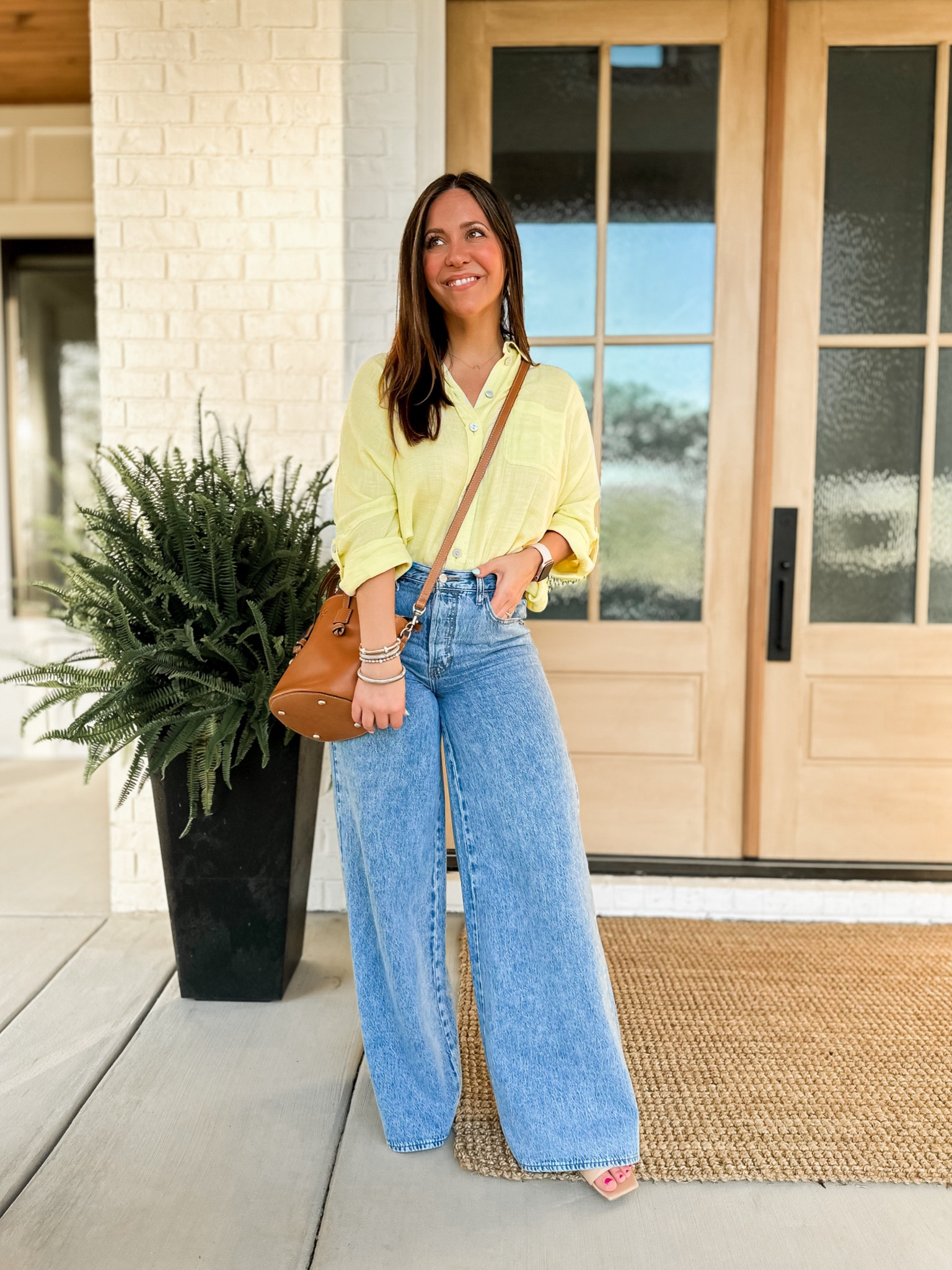 Jeans are tts. 
Linking similar pieces otherwisee

#LTKfindsunder50 #LTKfindsunder100