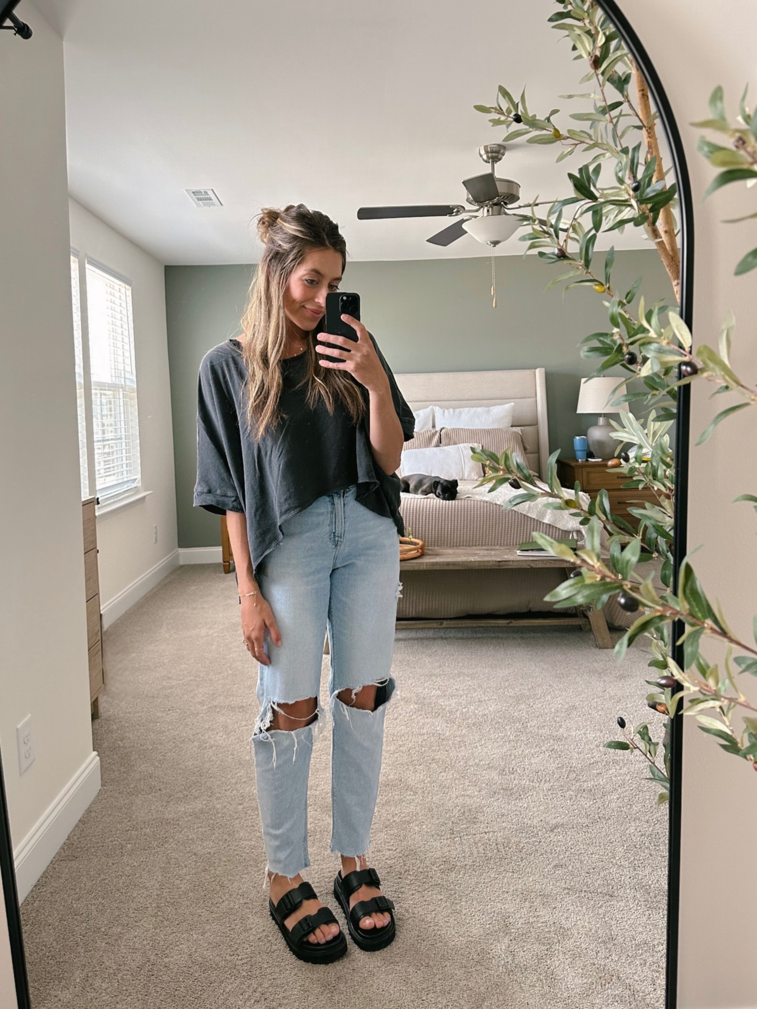 The MOST flattering shirt I own - on my way to buy it in even more colors. Looked so cute with a pregnancy jump and served as a great nursing cover. We love a quality mom outfit to transition into fall.

#LTKFind #LTKBacktoSchool #LTKstyletip