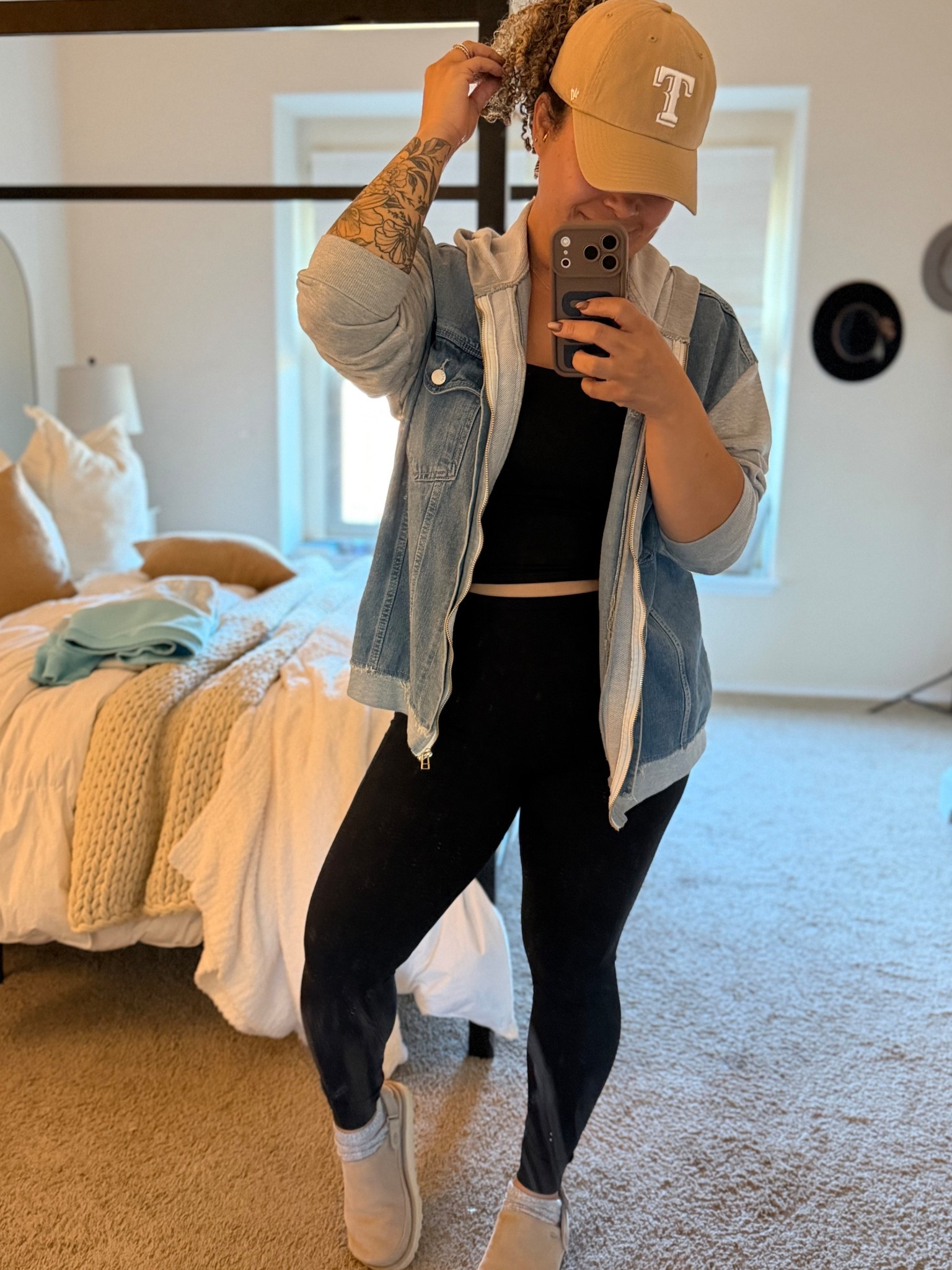 Sporty mom approved. Comfy enough for the stands, cute enough for errands after.
#baseballmom #fallootd #sportymomstyle #ltkfallfashion


#LTKGiftGuide #LTKStyleTip #LTKMidsize