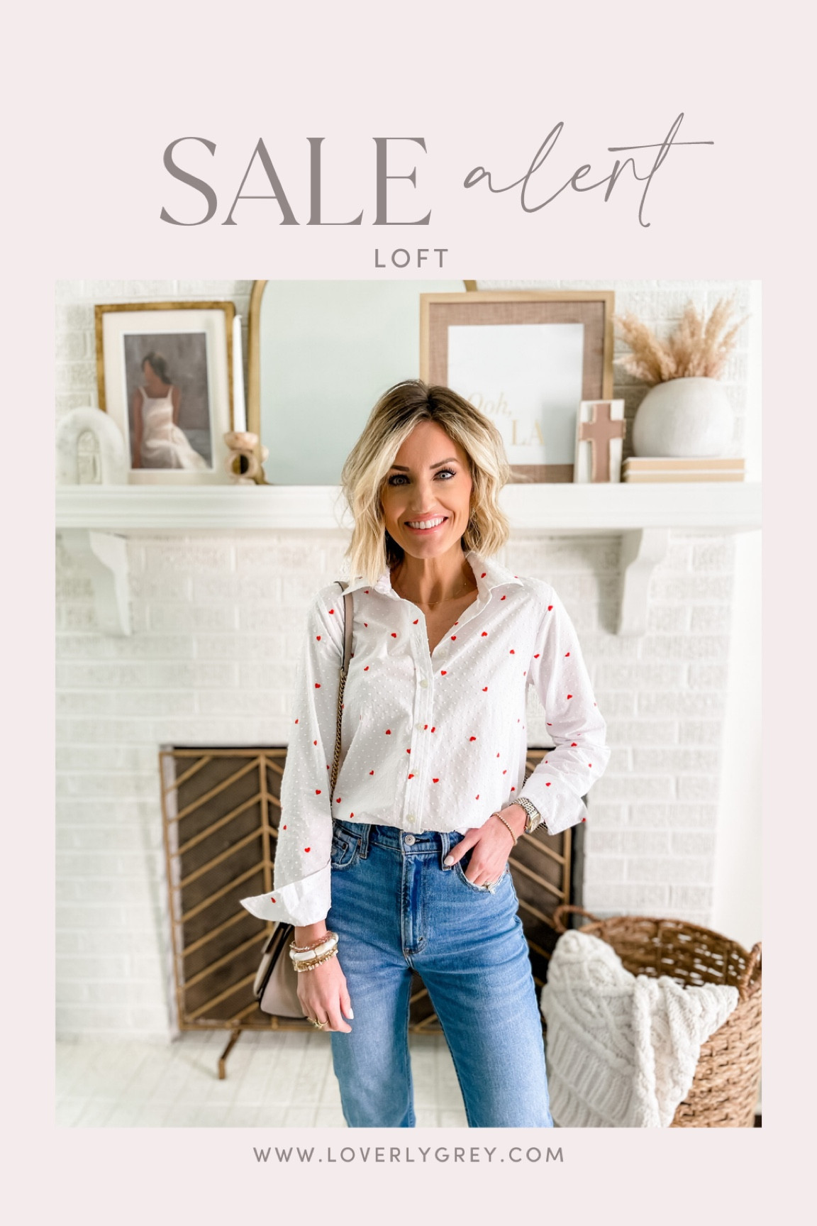 Loft pieces are an extra 22% off today 👏 Loverly Grey is wearing an XS/25 in these!

#LTKFind #LTKsalealert #LTKSeasonal