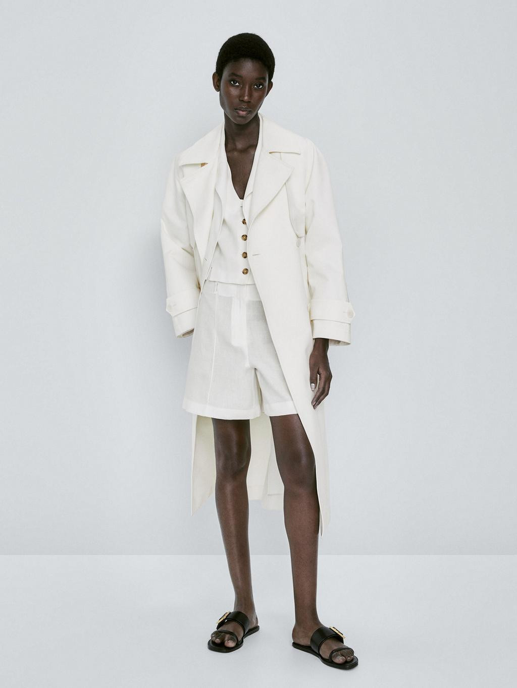 Linen Bermuda shorts with seams | Massimo Dutti US