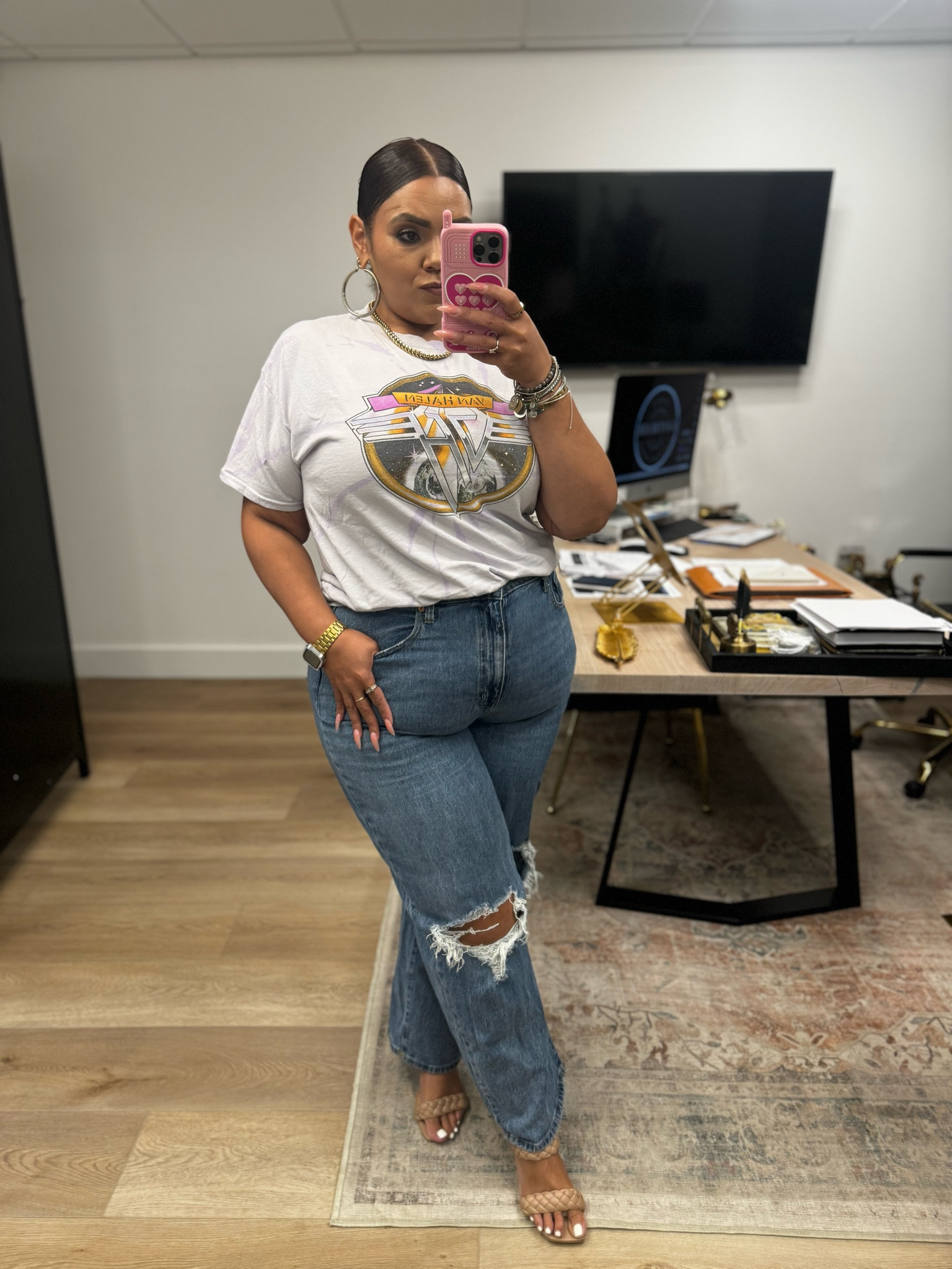 Graphic Tees and Heels Styling 

#LTKOver40 #LTKStyleTip #LTKPlusSize