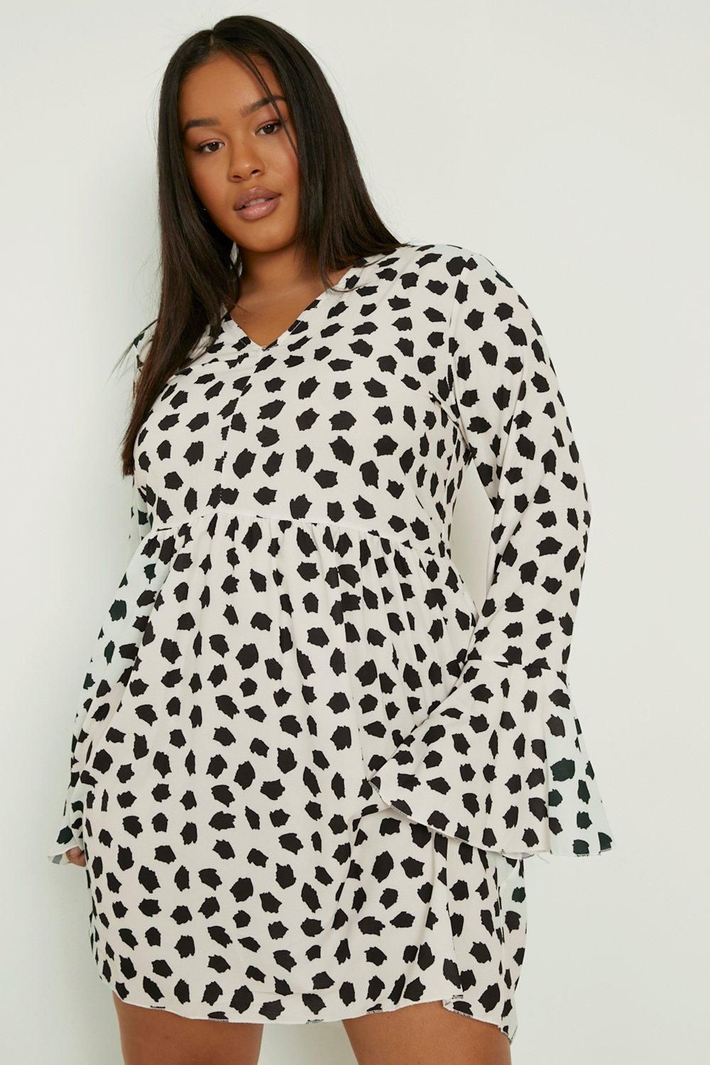 Plus Spot Print Flare Sleeve Smock Dress | Boohoo.com (US & CA)