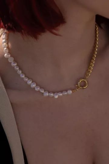 Joey Baby Lauren Pearl & Chain Necklace | Urban Outfitters (US and RoW)