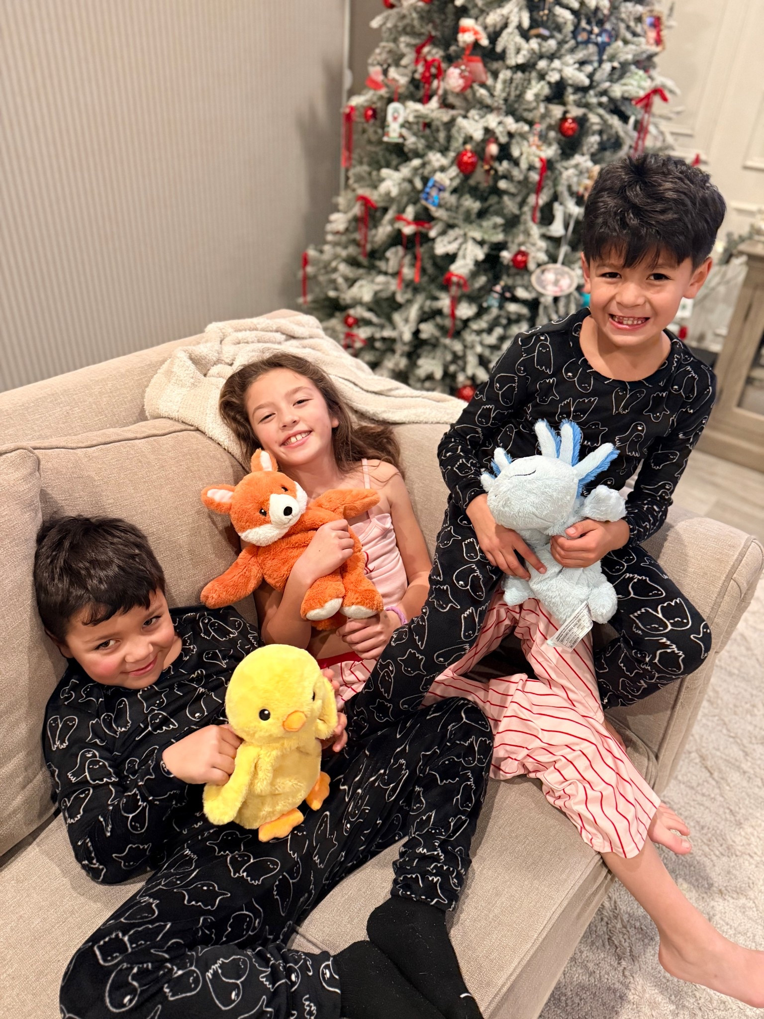 my babes are OBSESSED with their “warmies” 🥰

we heat them in the microwave for 1-1.5 minutes using 30 second increments (for safety) and they love to snuggle + sleep with them. the clay beads give off a lavender calming aroma😌

such a great gift for any child who loves a stuffy🧸

#LTKmomlife #LTKGiftGuide #LTKKids