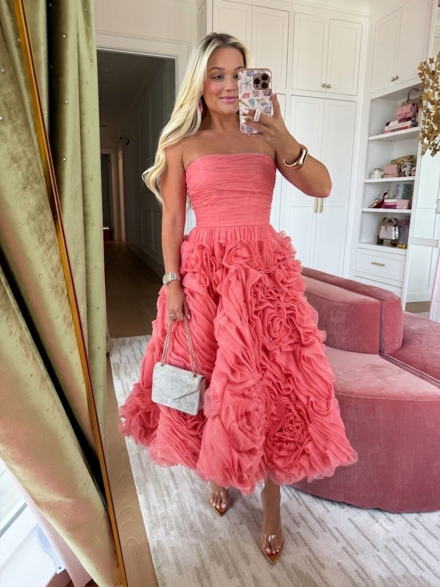 How fun is this dress!

#LTKootd #LTKgrwm #LTKWedding