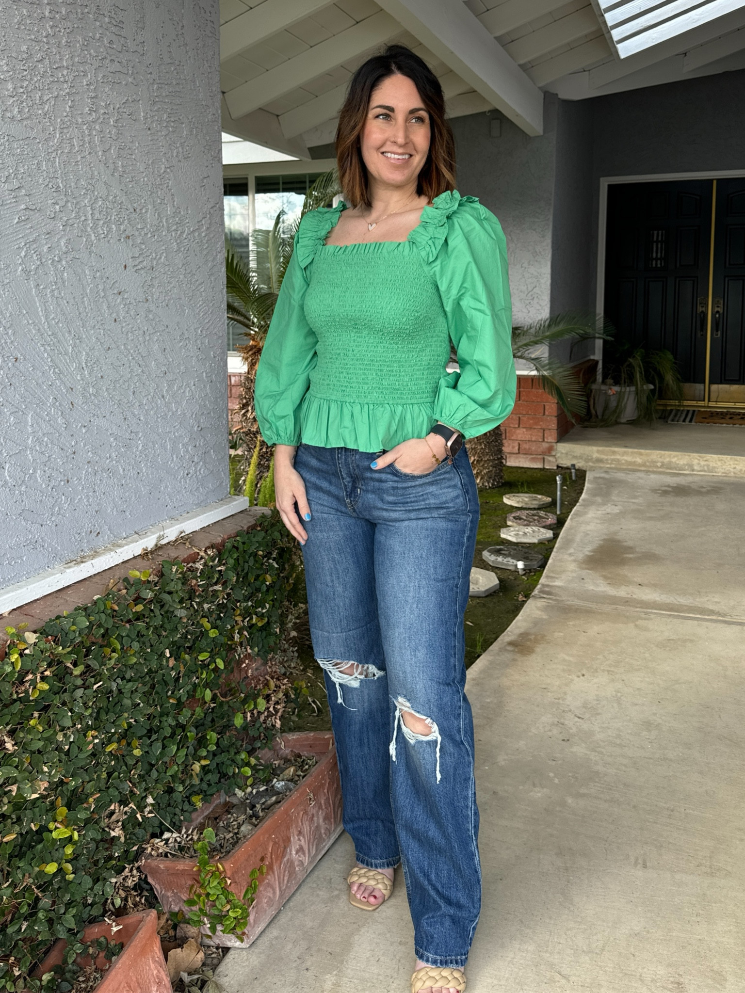 Love me some spring colors 

Wearing size 29 in jeans 
Wearing size small in top 

Easter, Spring Outfit, Spring Colors, Spring 

#LTKsalealert #LTKover40 #LTKSpringSale