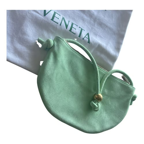 Velvet handbagBottega VenetaVestiaire Days | Vestiaire Collective (Global)