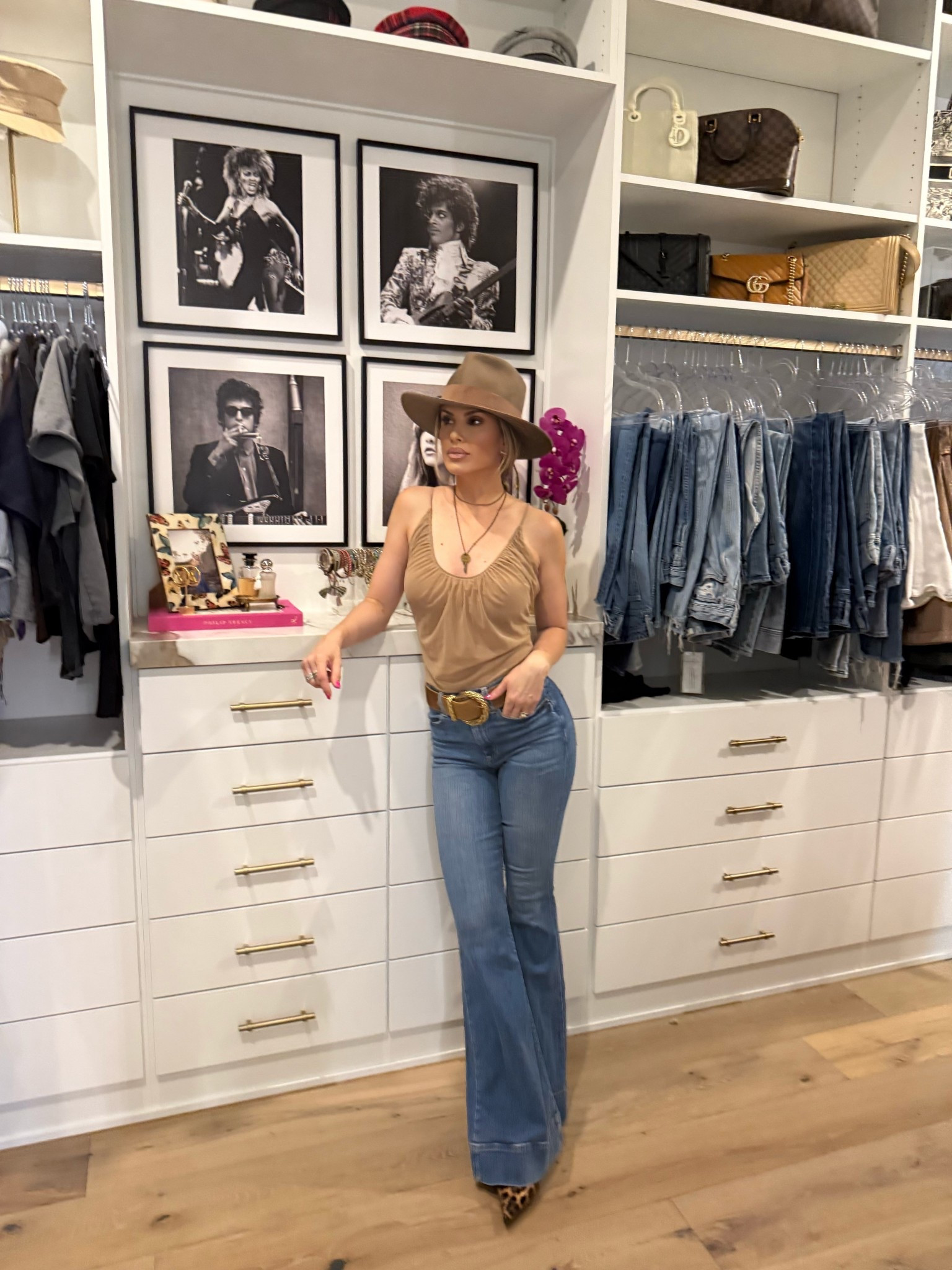 Mentally in Fall rn 🍁🍂🍂🍂

Thinking about all of the Fall outfits I’m going to put together for us 40 somethings. 👯‍♀️👯‍♀️👯‍♀️

This bodysuit also comes in other colors, LOVE it! 

#LTKSeasonal #LTKautumn #LTKStyleTip