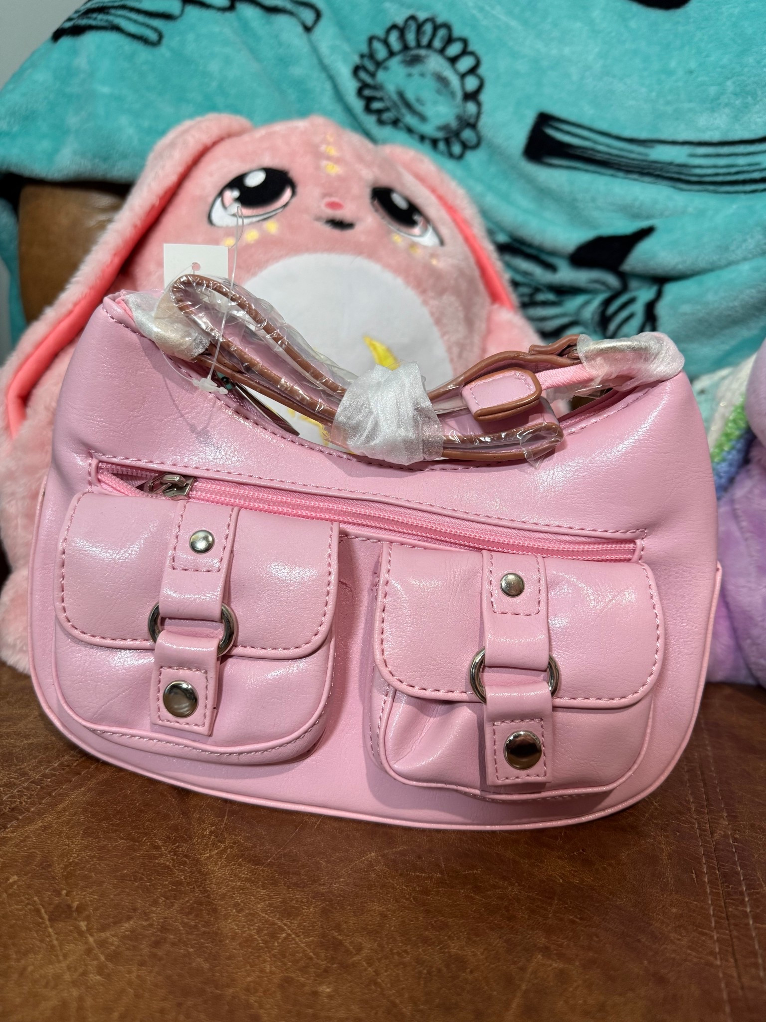 So cute it basically counts as an accessory and a mood 💕
Pretty in pink and perfectly polished ✨ A cute pink bag adds the sweetest pop of color to any outfit—small but seriously stylish.

#LTKstyle #LTKfinds #LTKhandbags #PinkPurse #PrettyInPink #BagObsessed #EverydayStyle #ChicAccessories #FashionFinds #PurseLove #StyleInspo #CuteFinds 

#LTKootd #LTKstorytime #LTKValentine