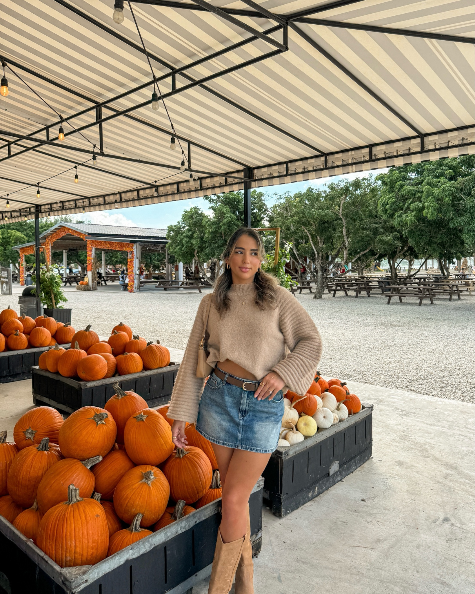 Fall day outfit 🤎

#LTKSeasonal #LTKStyleTip #LTKBeauty