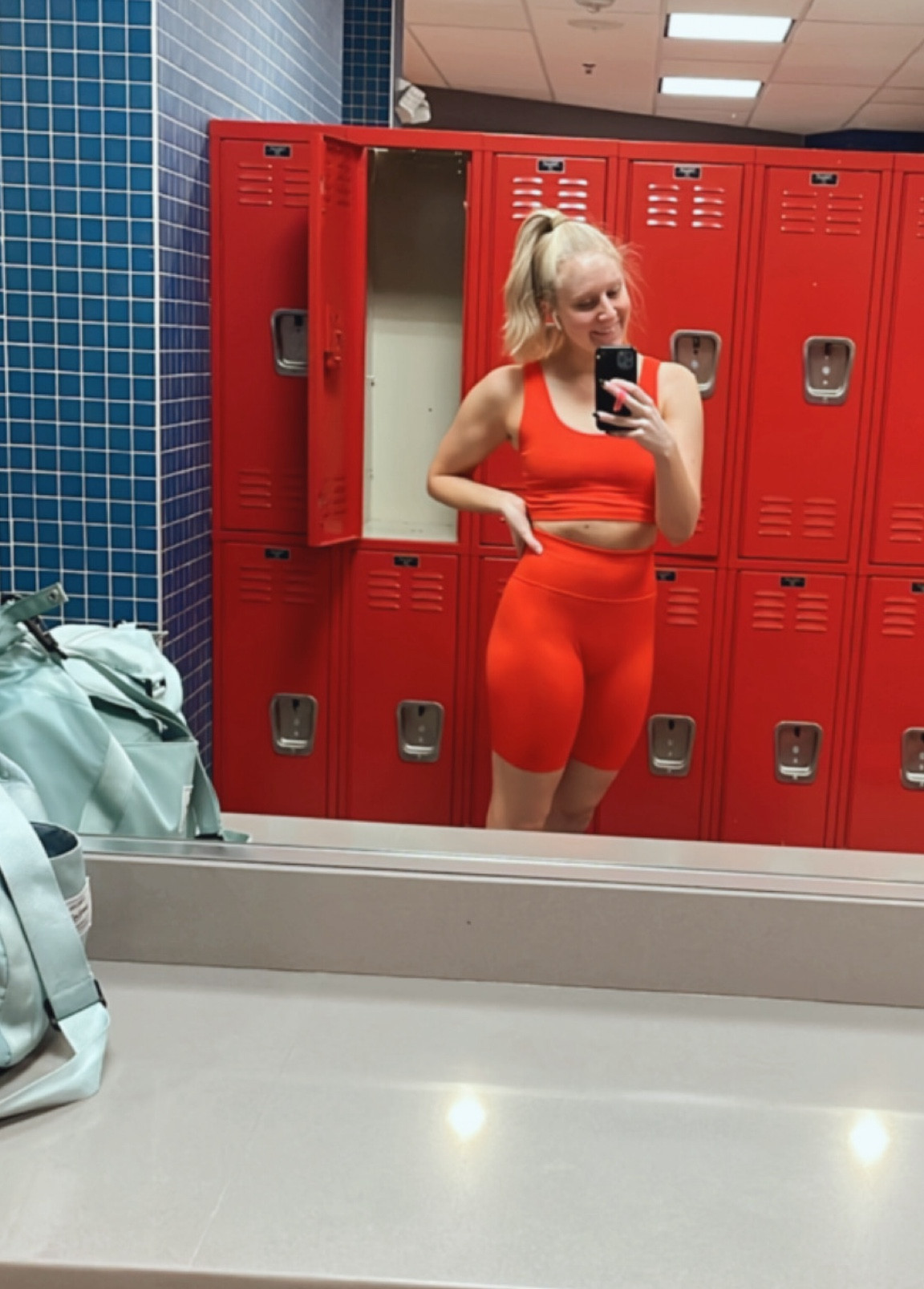 The perfect fit to make you feel 🔥 at the gym! 

#forever21 #workoutset #fitness #matchingset #fiery #red 

#LTKfindsunder50 #LTKSeasonal #LTKfitness
