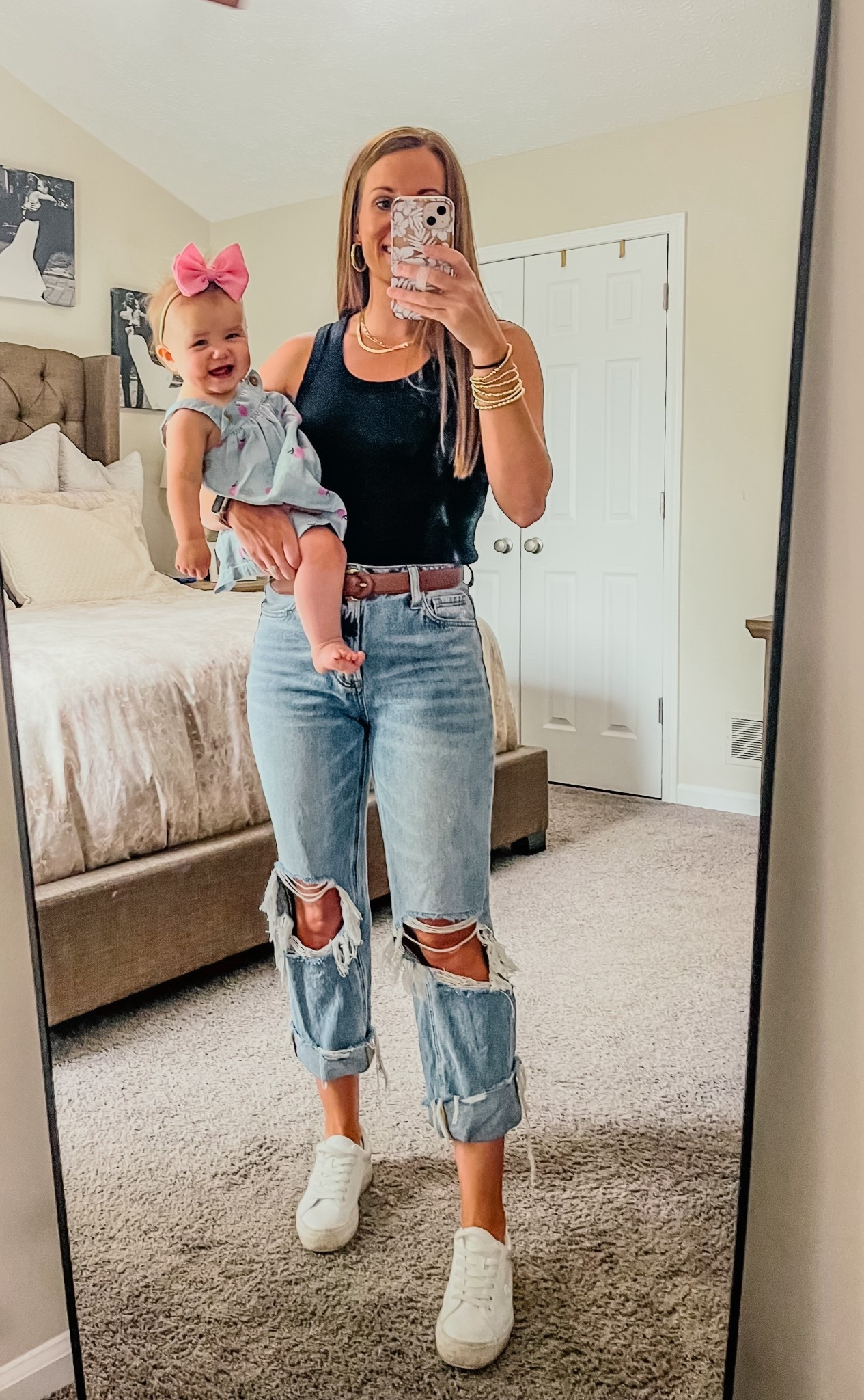 Target and Amazon
Medium in black tank
Small in belt
26 in jeans
7 in shoe

#LTKSaleAlert #LTKFindsUnder50 #LTKBaby