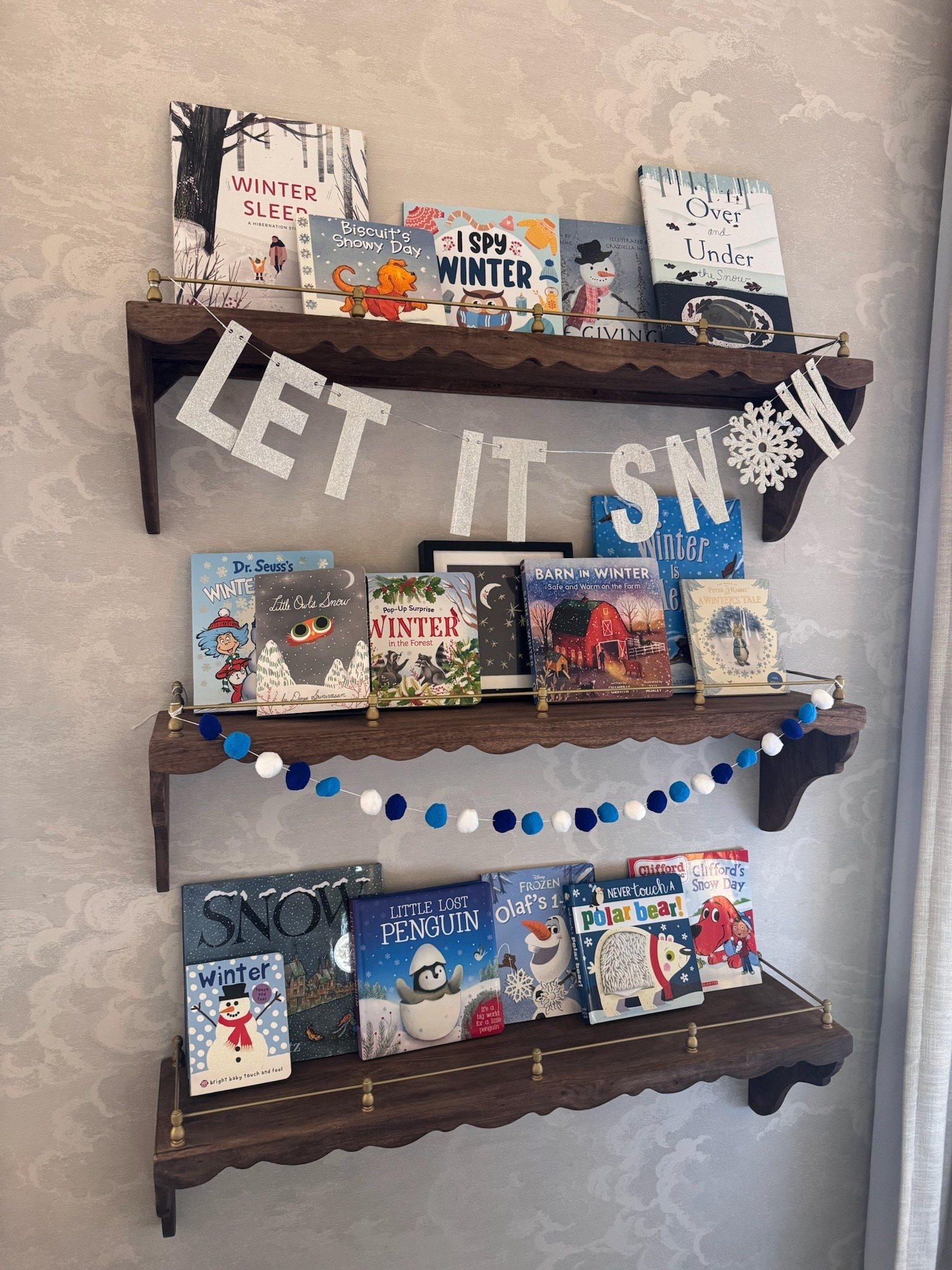 Swapping to Emmett's Winter Book Shelves ❄️☃️

#LTKSeasonal #LTKHome #LTKKids