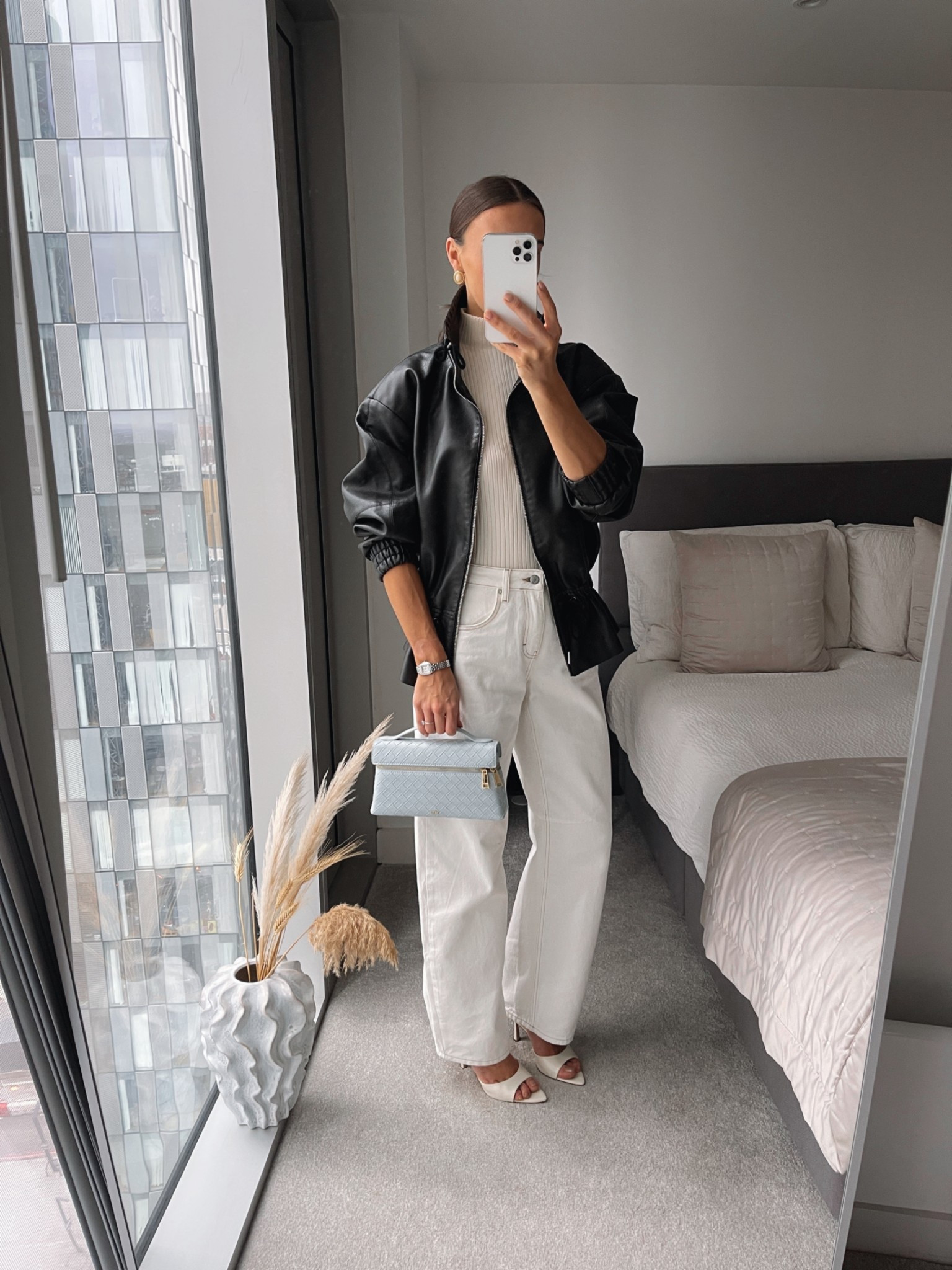 Spring outfit inspiration 🤍 

#LTKjeans #LTKstyletip #LTKspring