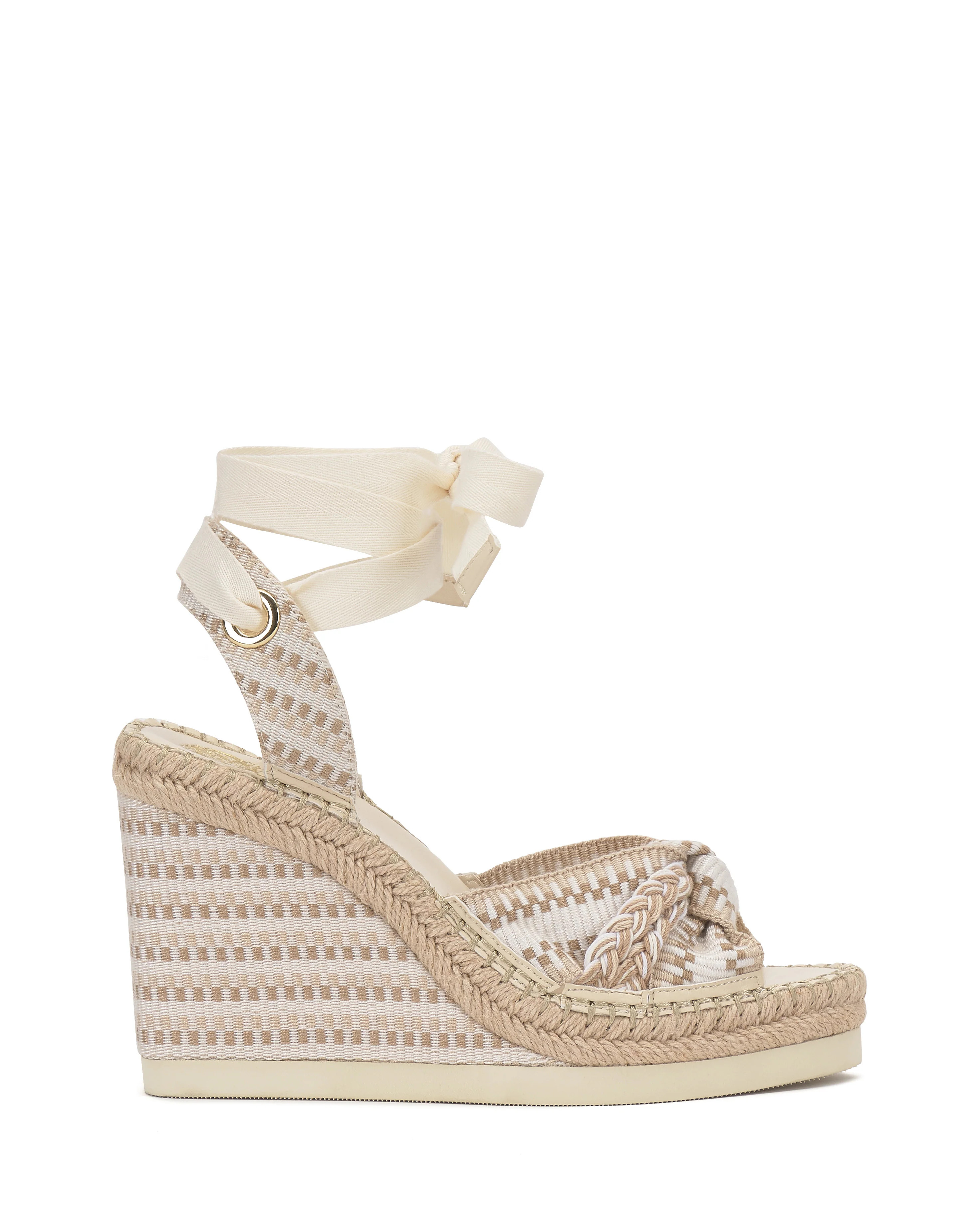 Bealie Wedge Sandal | Vince Camuto