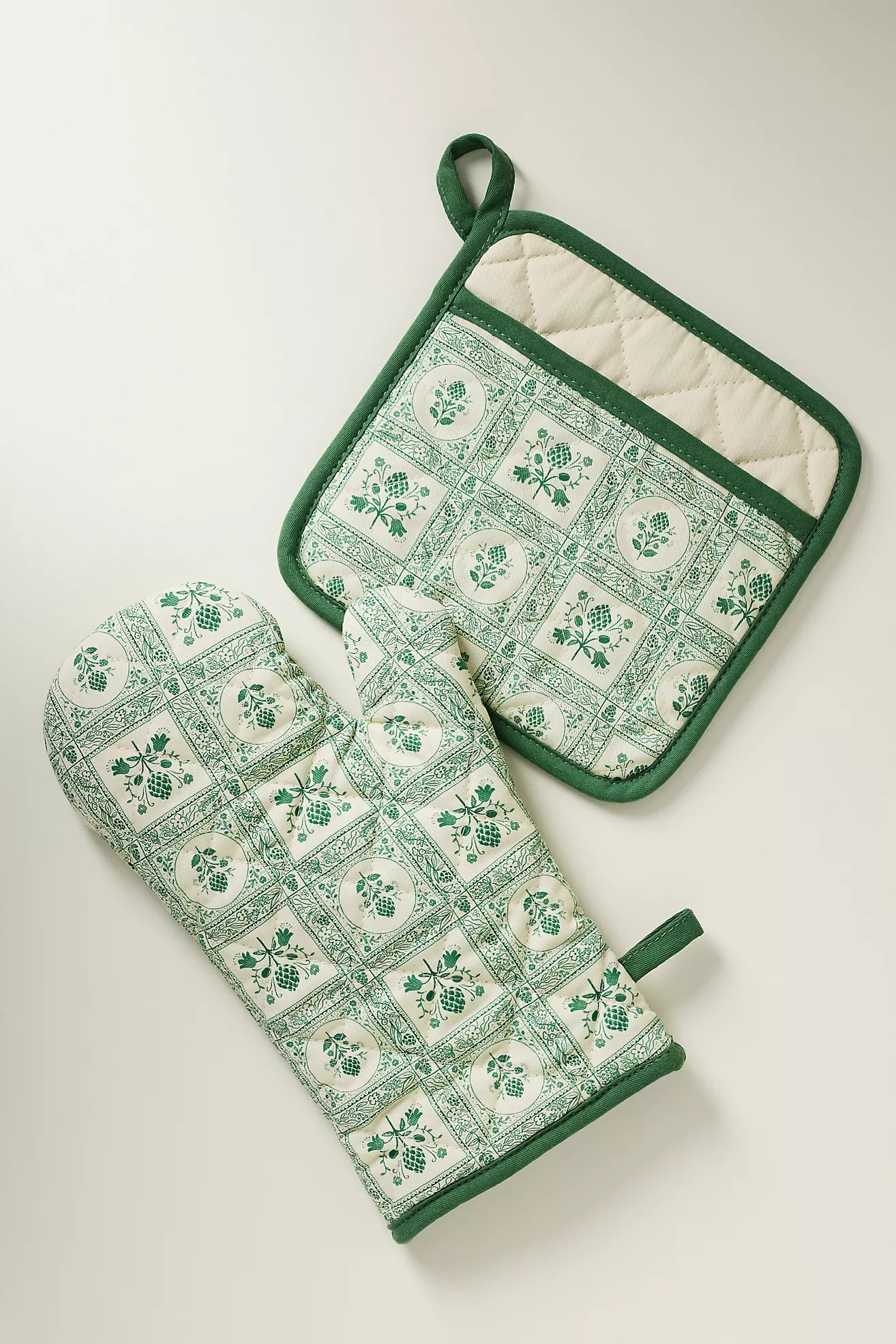 Rifle Paper Co. Artichoke Oven Mitt | Anthropologie (US)