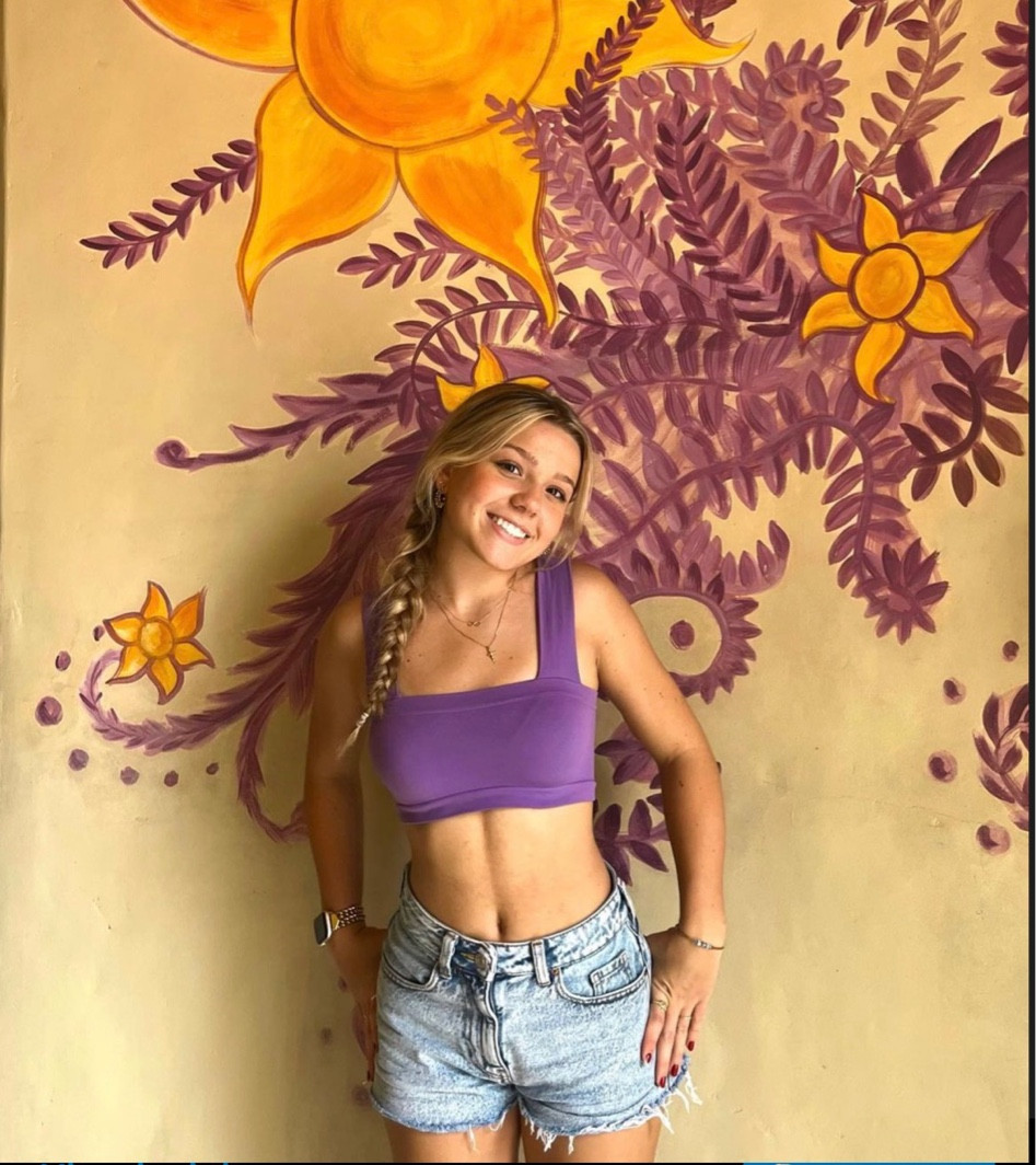 rapunzul!!

#LTKtravel #LTKfindsunder100 #LTKstyletip