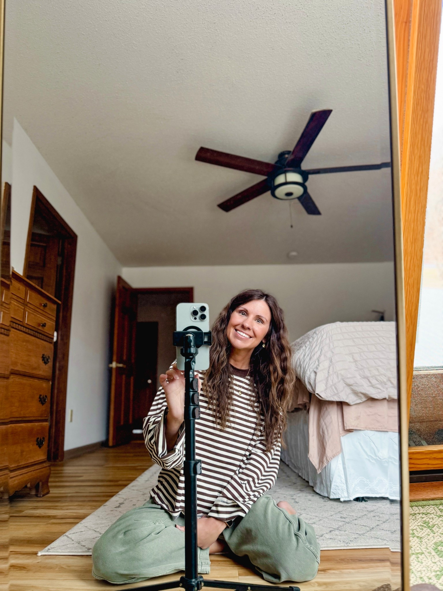 Busy day making some spring content✌🏽🧡

Wearing xs in this striped top (coffee color) and xs petite/short in these green pants. My clogs are size 6 and almost sold out so I linked similar too! 🤎🤍


#LTKPetite #LTKdayinmylife #LTKootd
