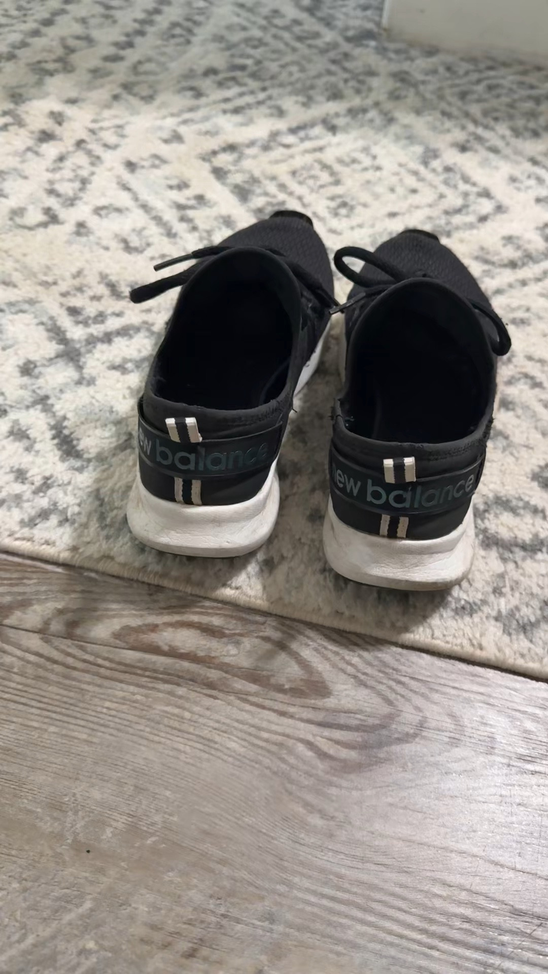 Upgrade complete 👟✨ Traded up for the New Balance 327 Sea Salt and I’m in love. Stylish, comfy, and perfect for everyday mom life 🤍 Linked on LTK!

#MomStyle #LTKFinds #NewBalance327 #CasualChic #EverydayOutfit

#LTKselfcare #LTKootd #LTKmomlife