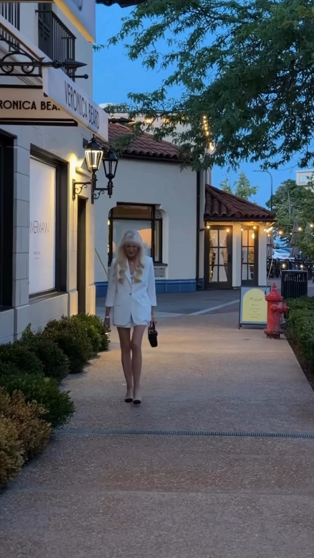 How to look date night chic when it’s hot outside ☀️