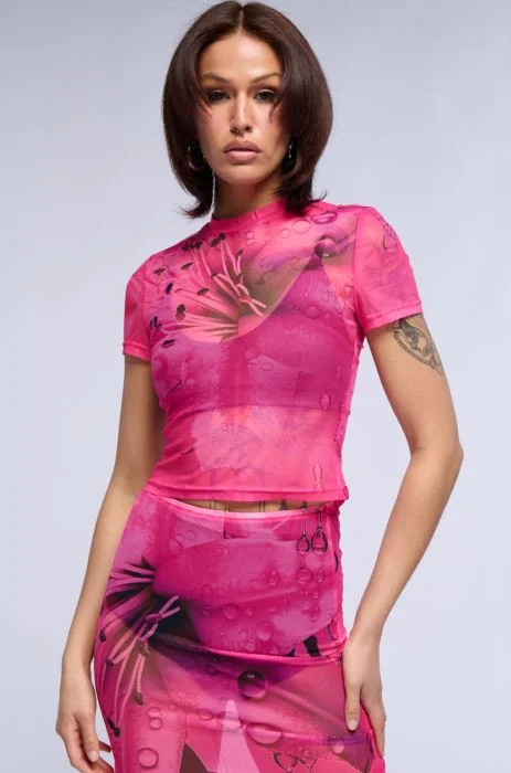 FEMININE INSTINCTS MESH SHORT SLEEVE T SHIRT IN PINK | AKIRA