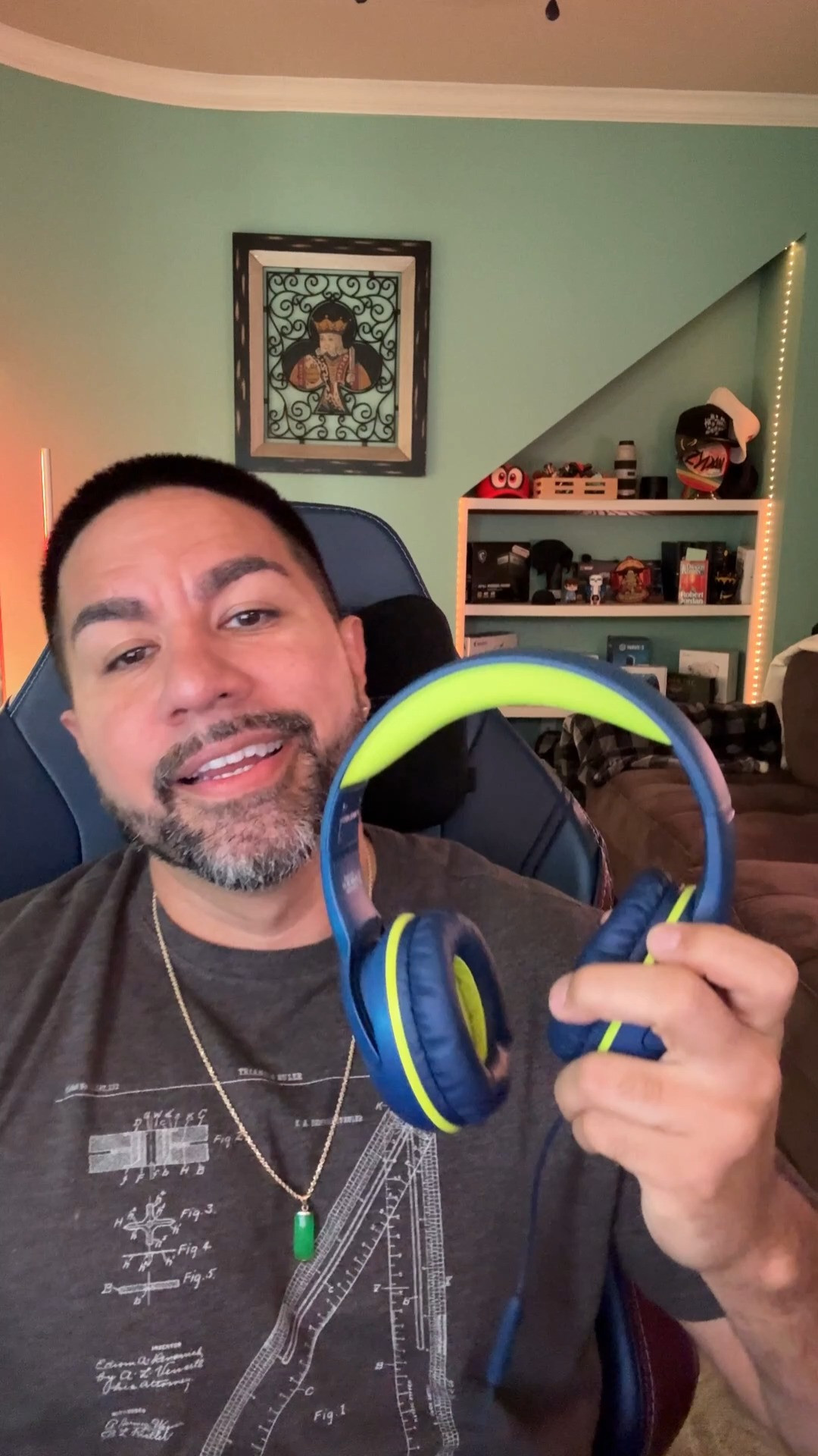 The perfect back-to-school headphones for your kids! 

These have safe volume control to protect little ears and a built-in microphone, making them perfect for school computer labs and online learning.

My favorite feature is the SharePort! Two kids can plug into each other and listen to the same tablet at once. It's a game-changer for airplane travel and siblings—no extra splitter needed! They're durable and designed for toddlers and kids ages 3+. A must-have for the school supply list!

#BackToSchool #LTKkids #LTKfamily #SchoolSupplies #TravelGear 

 

#LTKSaleAlert #LTKKids #LTKFamily