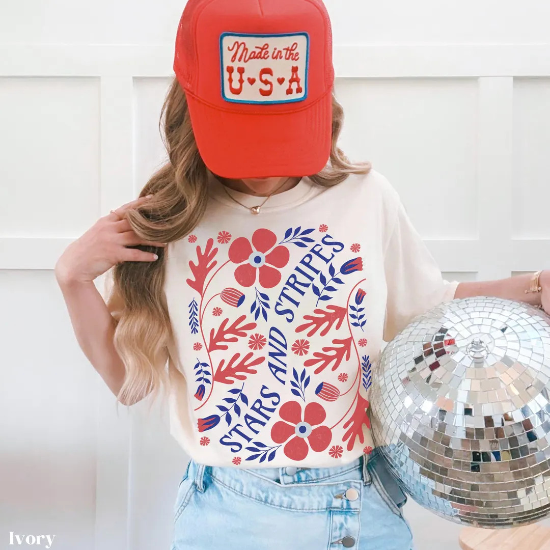 July 4th Shirt, USA Shirt, Independence Day Tee, Red White and Blue Shirt, Women's Patriotic Shir... | Etsy (US)