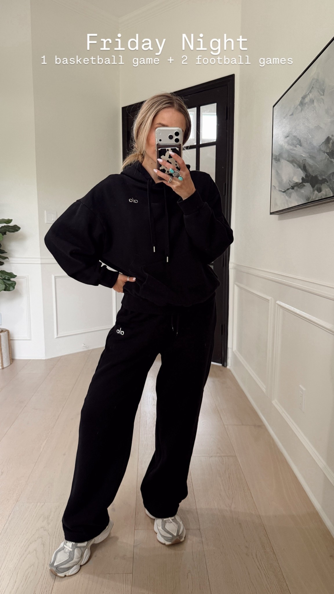 Can confirm, worth the splurge 🖤✨

Hoodie: M / went up 1 size
Sweat Pants:  S / TTS 
