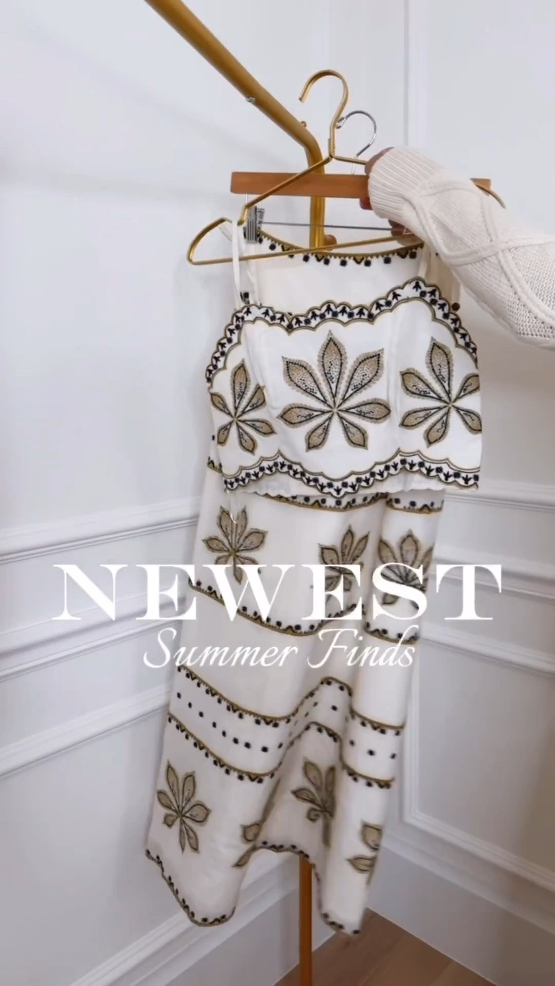 Newest summer finds 💛
Rooftop 
Sunday brunch
Going out
Coffee run
Beachside lunch 
Gelato run 
Afternoon stroll
Sunset watch 
Running errands 
Shopping day
Picnic 
Casual day
Summer outfits
Summer dresses
Vacation outfits beach 
Summer outfits over 40

#LTKootd #LTKU #LTKSeasonal
