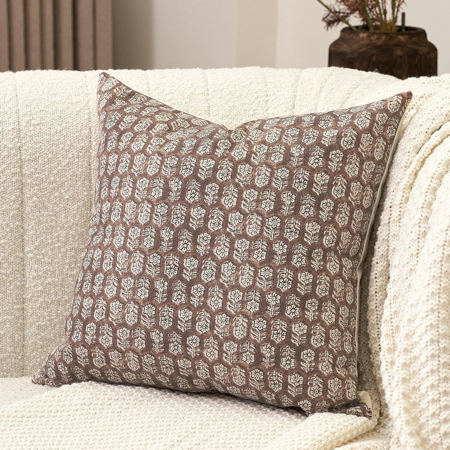 Amor Virisso Floral Pillow Covers 18x18 Couch Pillows for Living Room Farmhouse Neutral Pillow Co... | Amazon (US)