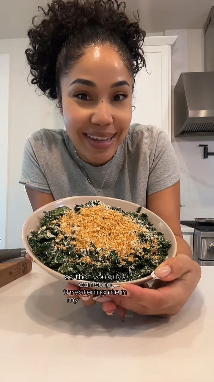 The PERFECT kale Caesar salad 😌🥗 #kalecaesar #caesarsalad #caesardressing 

#LTKHome #LTKfoodie