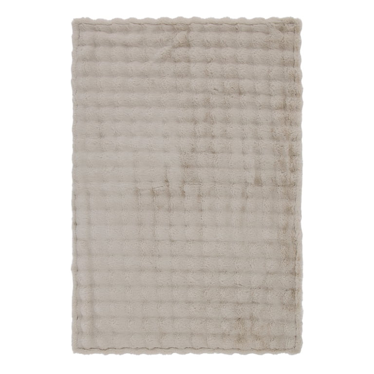 Better Homes & Gardens Grey Haze Bubble Faux Fur Oversized Throw, 50" x 72" | Walmart (US)