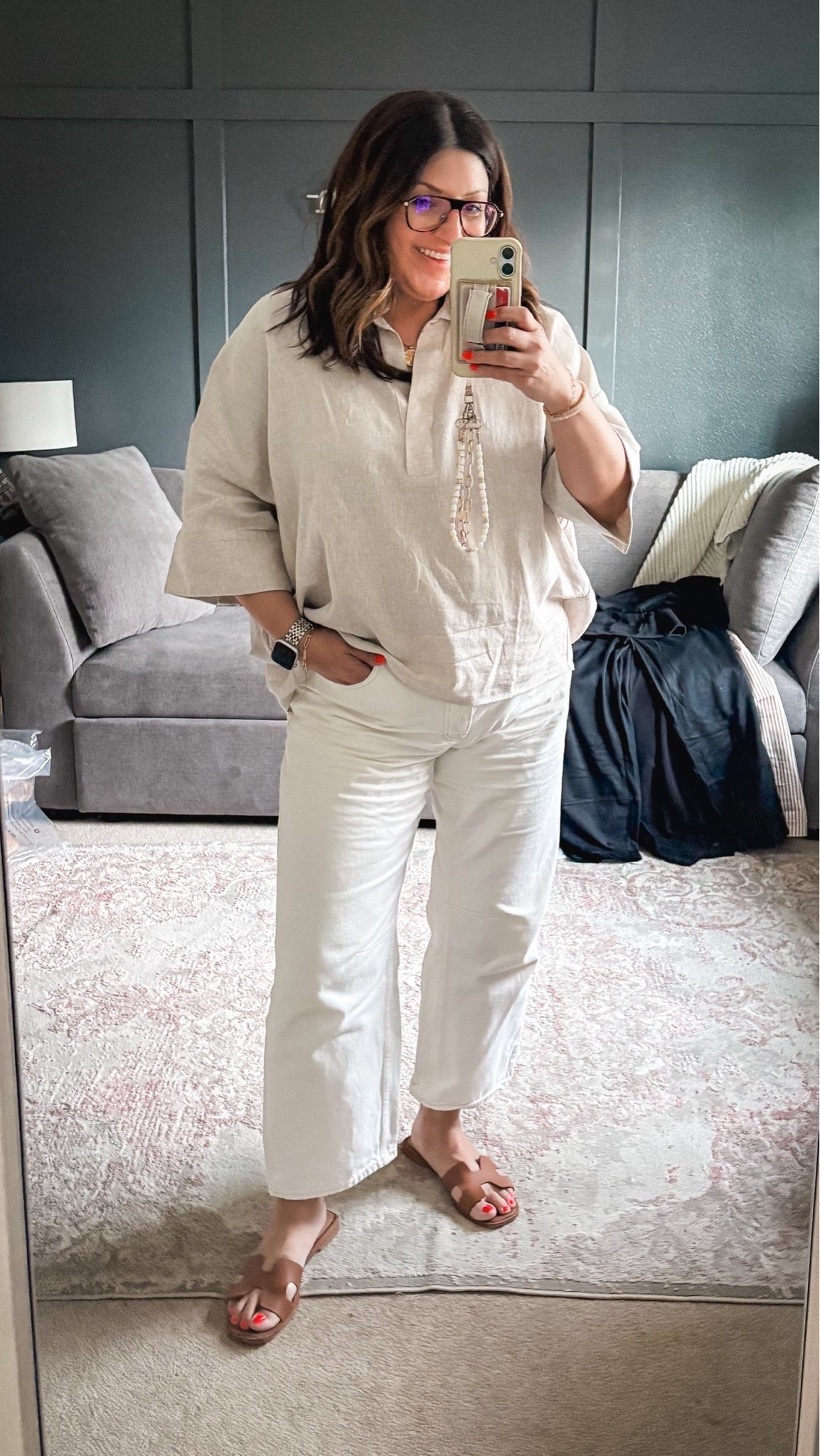 Banana Republic Factory linen top - XL
Madewell barrel jeans - 31
Steve Madden slides

#LTKSaleAlert #LTKOver40 #LTKMidsize