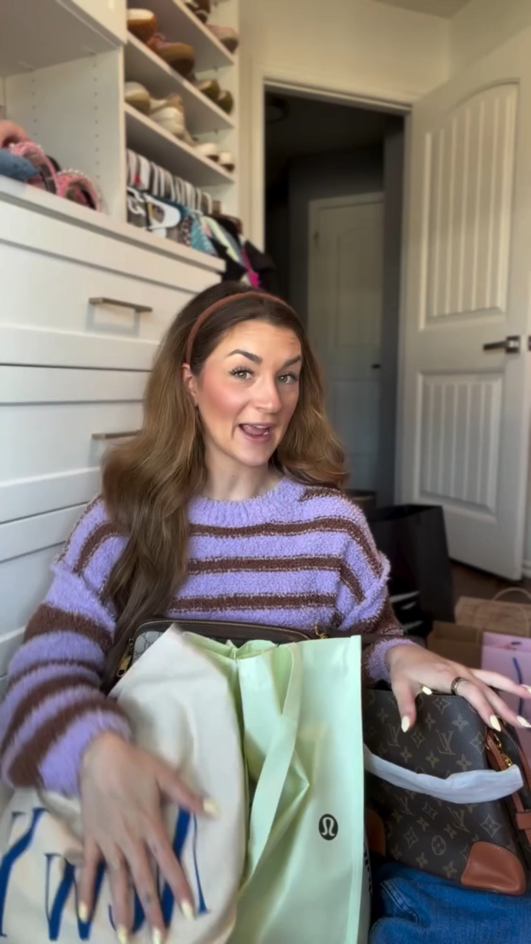 nyc haul, NO one send this to Eli!!!!!!

#LTKootd #LTKdayinmylife #LTKTravel