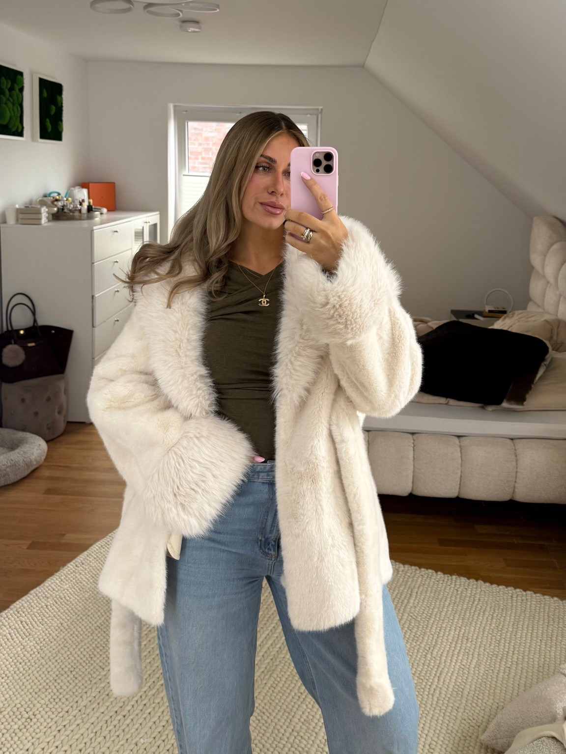 🤍🩵✨ cutest jacket 

#LTKwinter #LTKluxury #LTKdeutschland