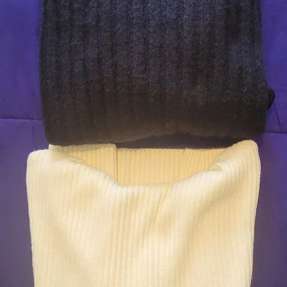 H&M Rib-knit Turtleneck Sweaters ( navy blue and cream) | Poshmark
