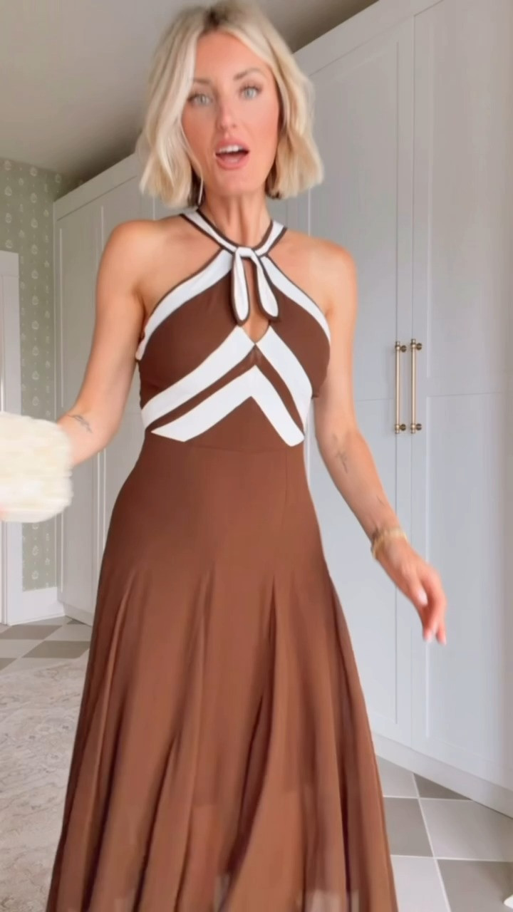 This brown halter maxi dress is so pretty! I love the white geometric accents and the keyhole cutout. So good for a spring and summer event and even wedding guest. Wearing 0

Loverly grey, anthropologie dress, brown halter maxi, what to wear to a spring summer event, brown dress 

 #LTKSeasonal #LTKWedding