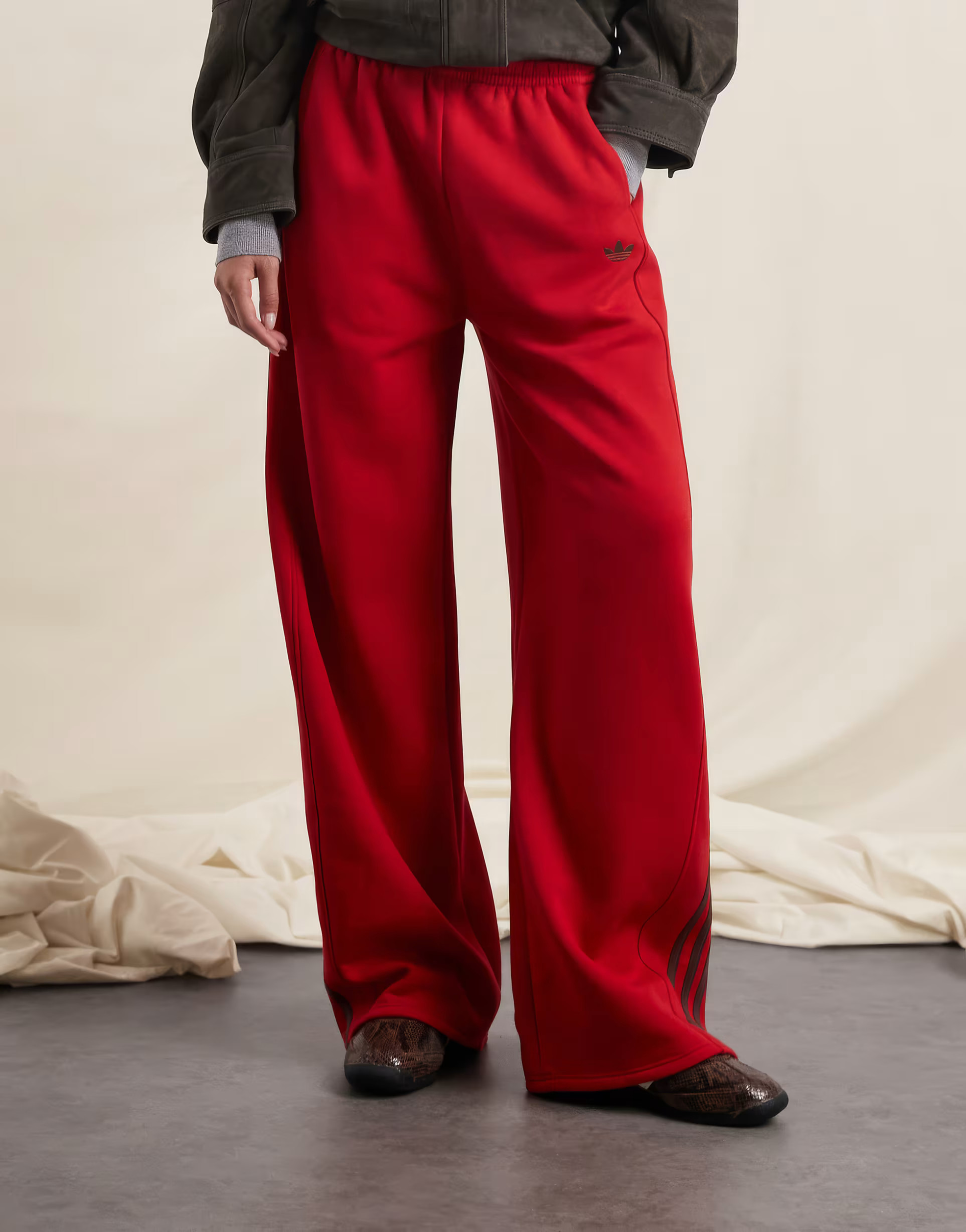 adidas Originals x ASOS barrel leg jogger in red | ASOS (Global)