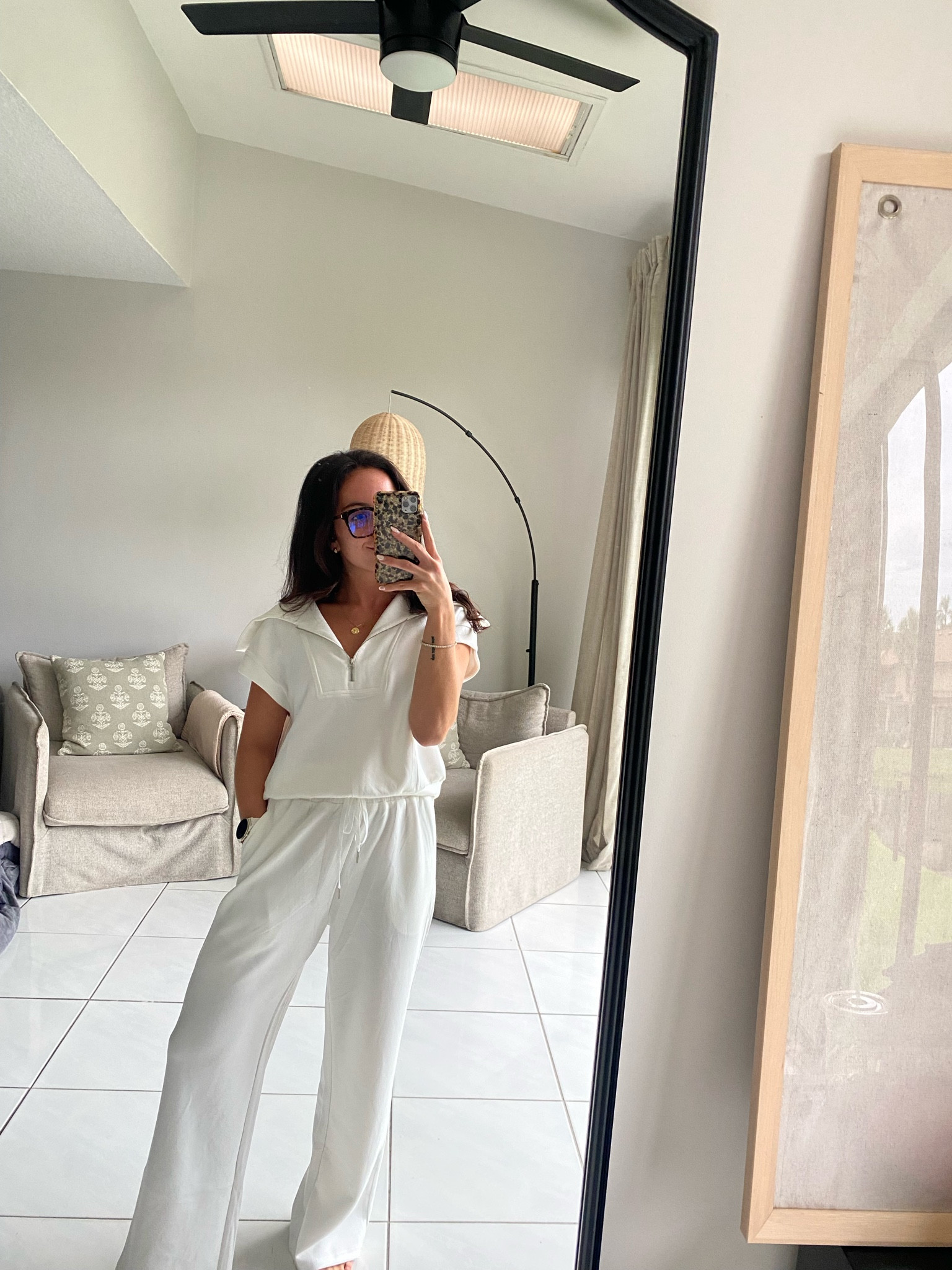 Amazon matching set, travel outfit, white set, athleisure, lululemon dupe

#LTKSummerSales #LTKSeasonal #LTKFindsUnder50