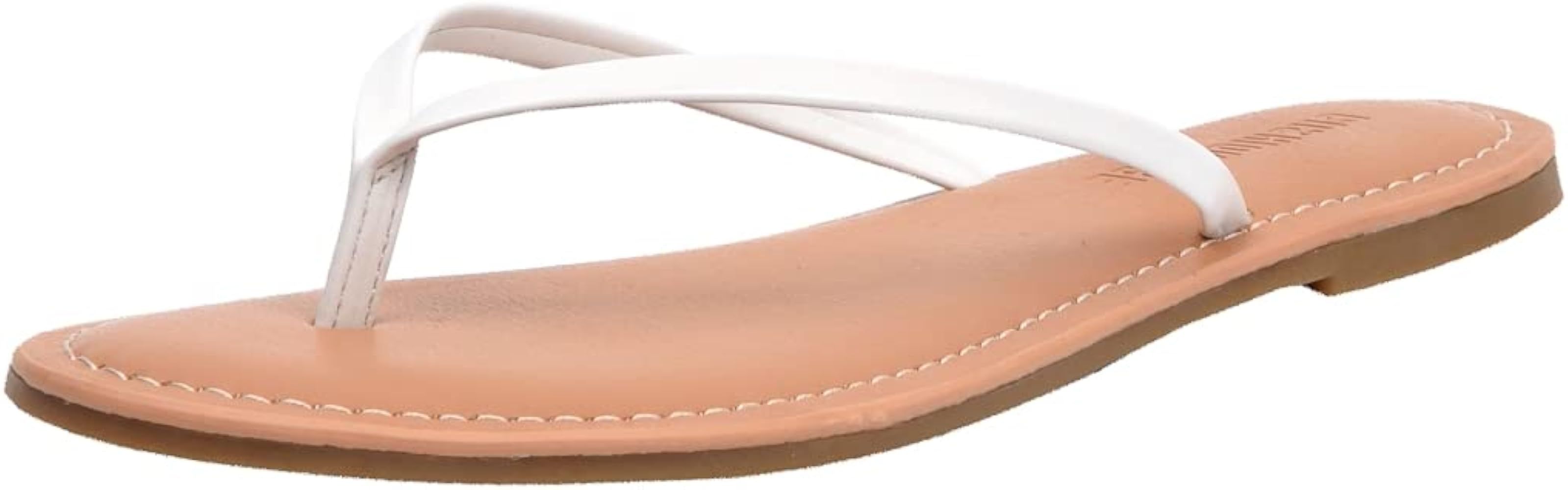 Cushionaire Women's Cora Flat Flip Flop Sandal with +Comfort | Amazon (US)
