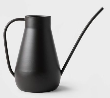 Chic & modern watering can from Target.

Home & garden
Home refresh
Home decor


#LTKSeasonal #LTKhome #LTKFind