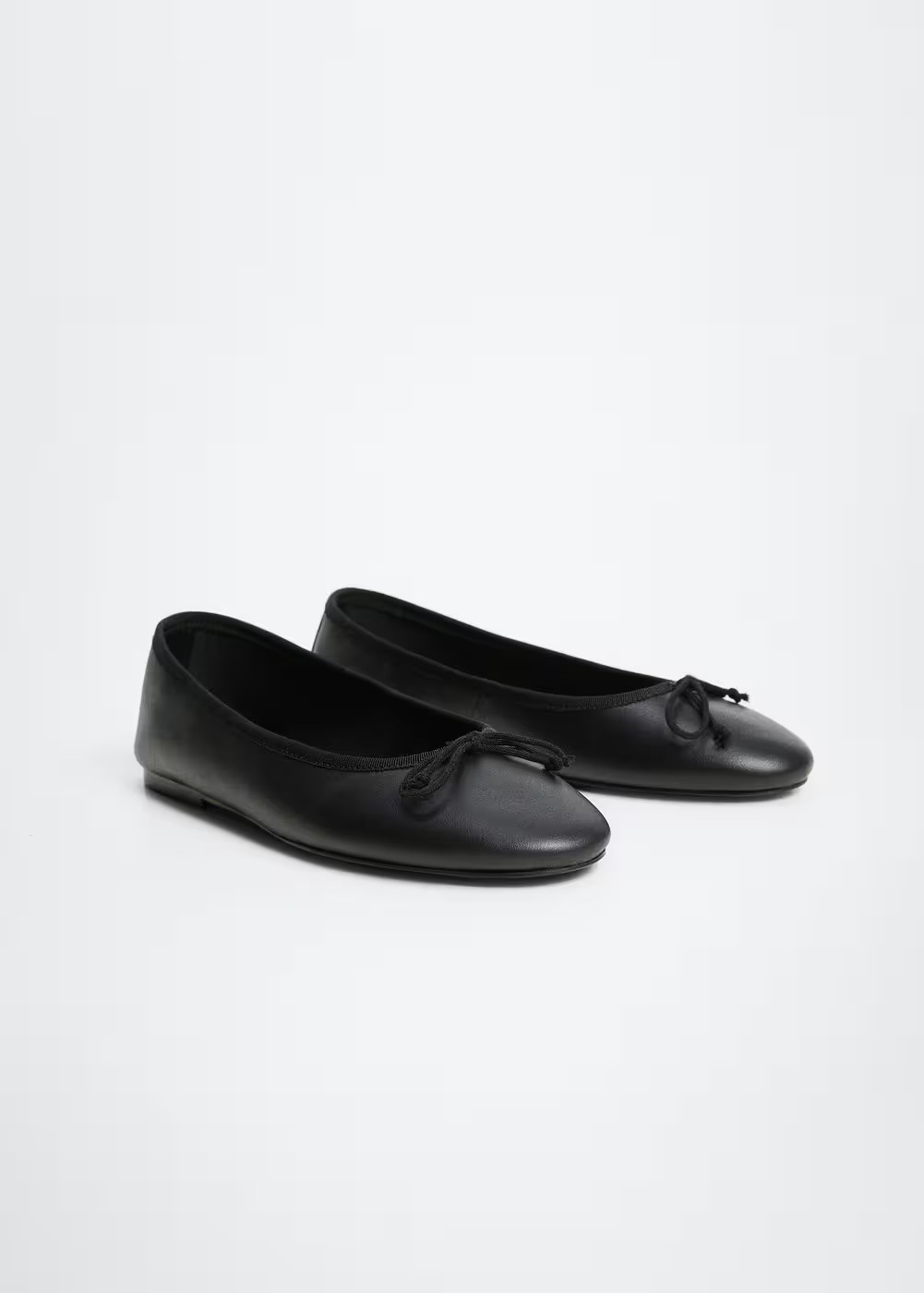 Bow leather ballerina -  Women | Mango USA | MANGO (US)