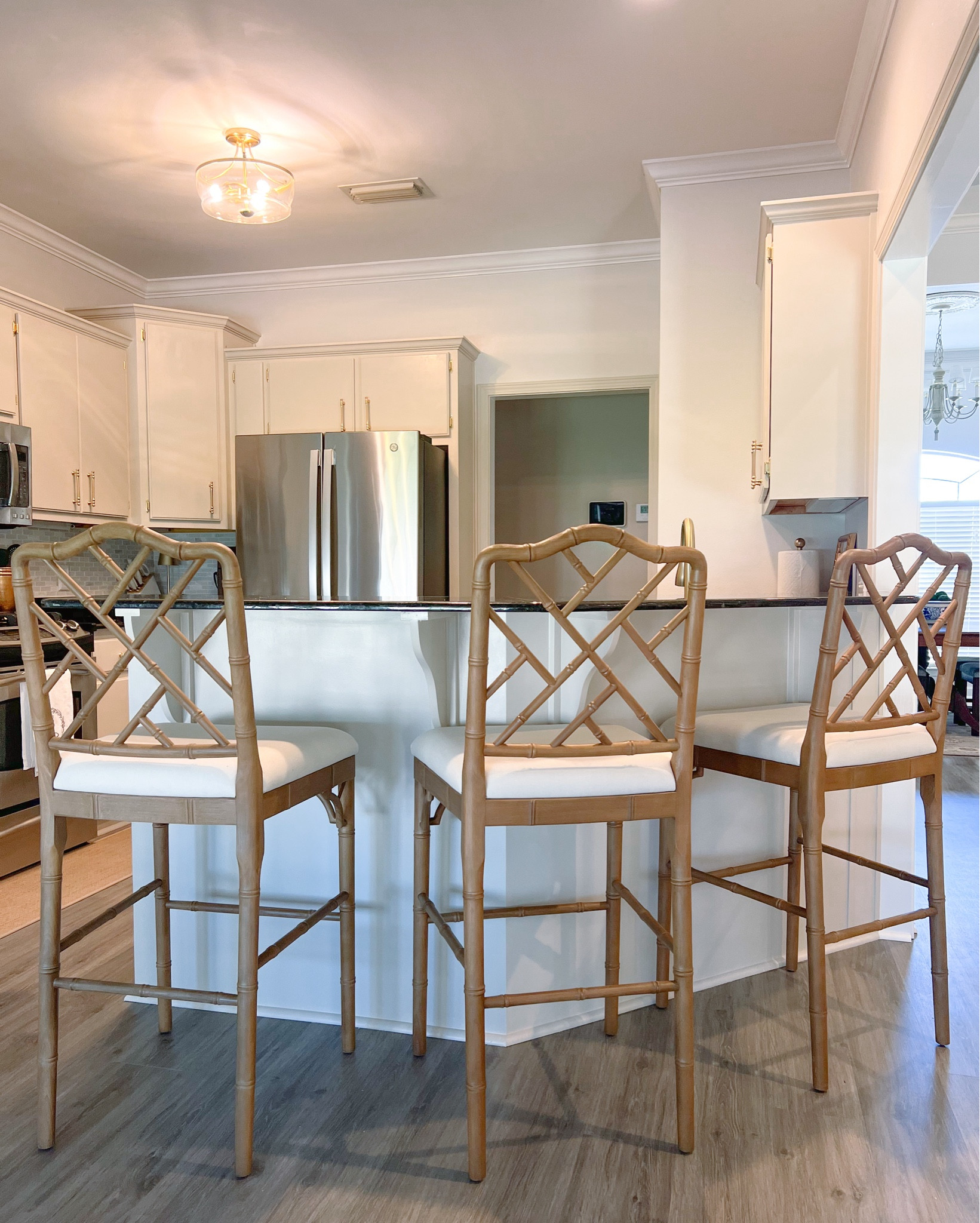 Obsessed with my new stools!! Currently on sale early for Black Friday, 40% off if you buy 3 or more & free shipping!!

Home Decor, Ballard Designs, Grandmillennial, Bar Stools

#LTKHome