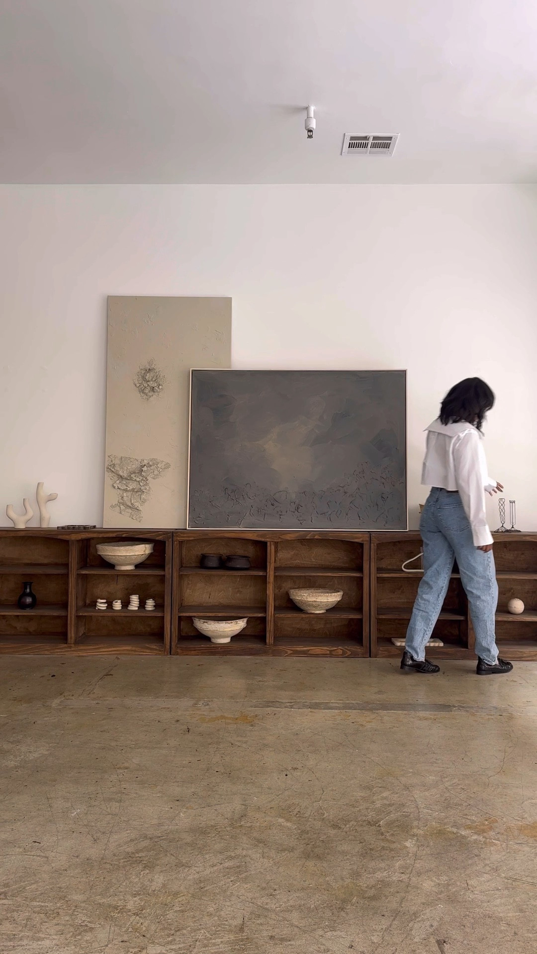 Interior design tip: A winning formula for styling is to combine different sizes and shapes of the vessels. You can create an effortless display by selecting a tall, medium, and small vessel. 

Place them together as a couple or trio for a striking visual, and watch as the heights and contours complement each other. #designtip #interiordesign #homeonterior #homeinspo #homedecorinspo #homedecortip 

#LTKHome