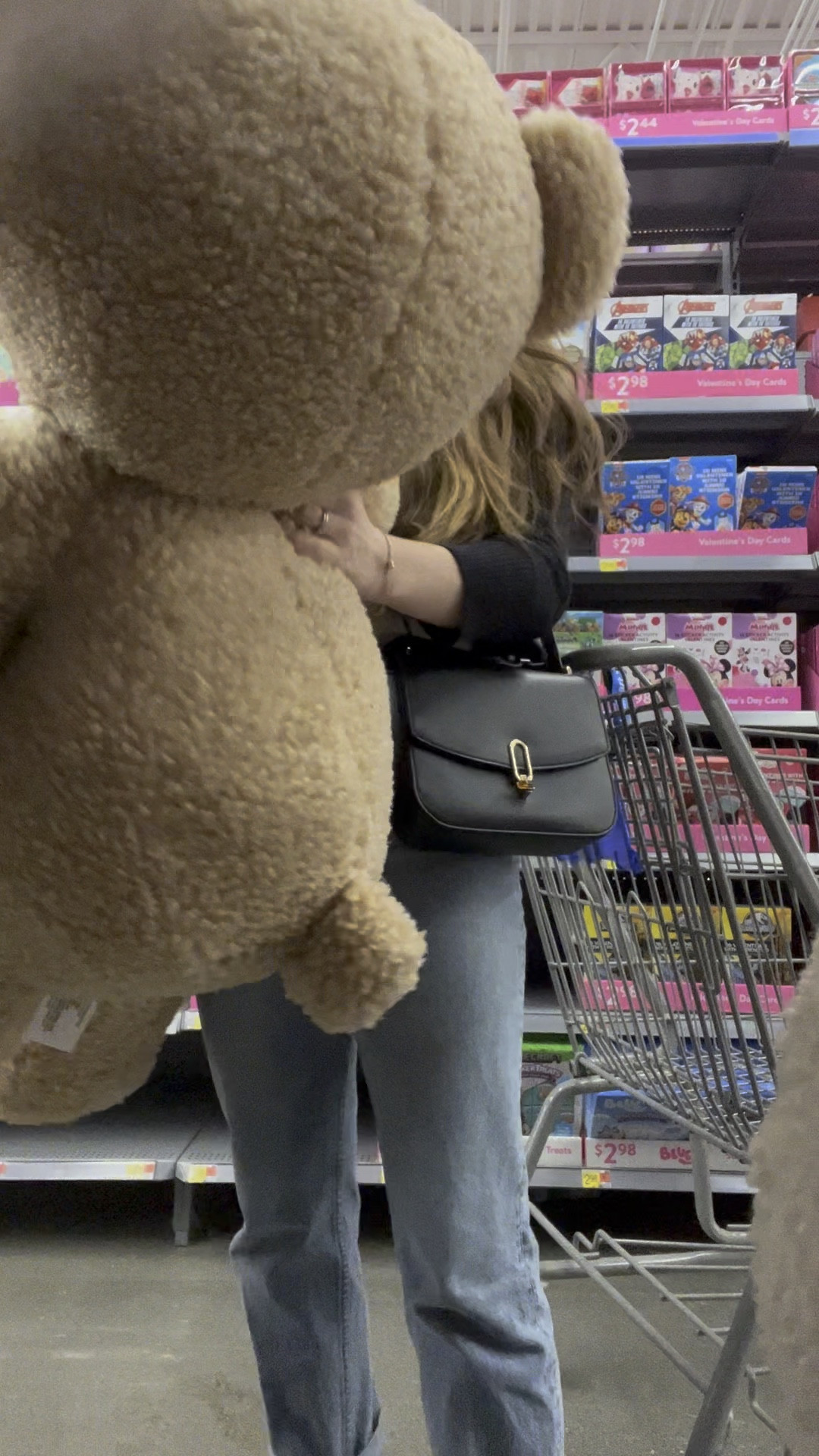 Giant $35 teddy bear 

#LTKkids #LTKSeasonal #LTKGiftGuide