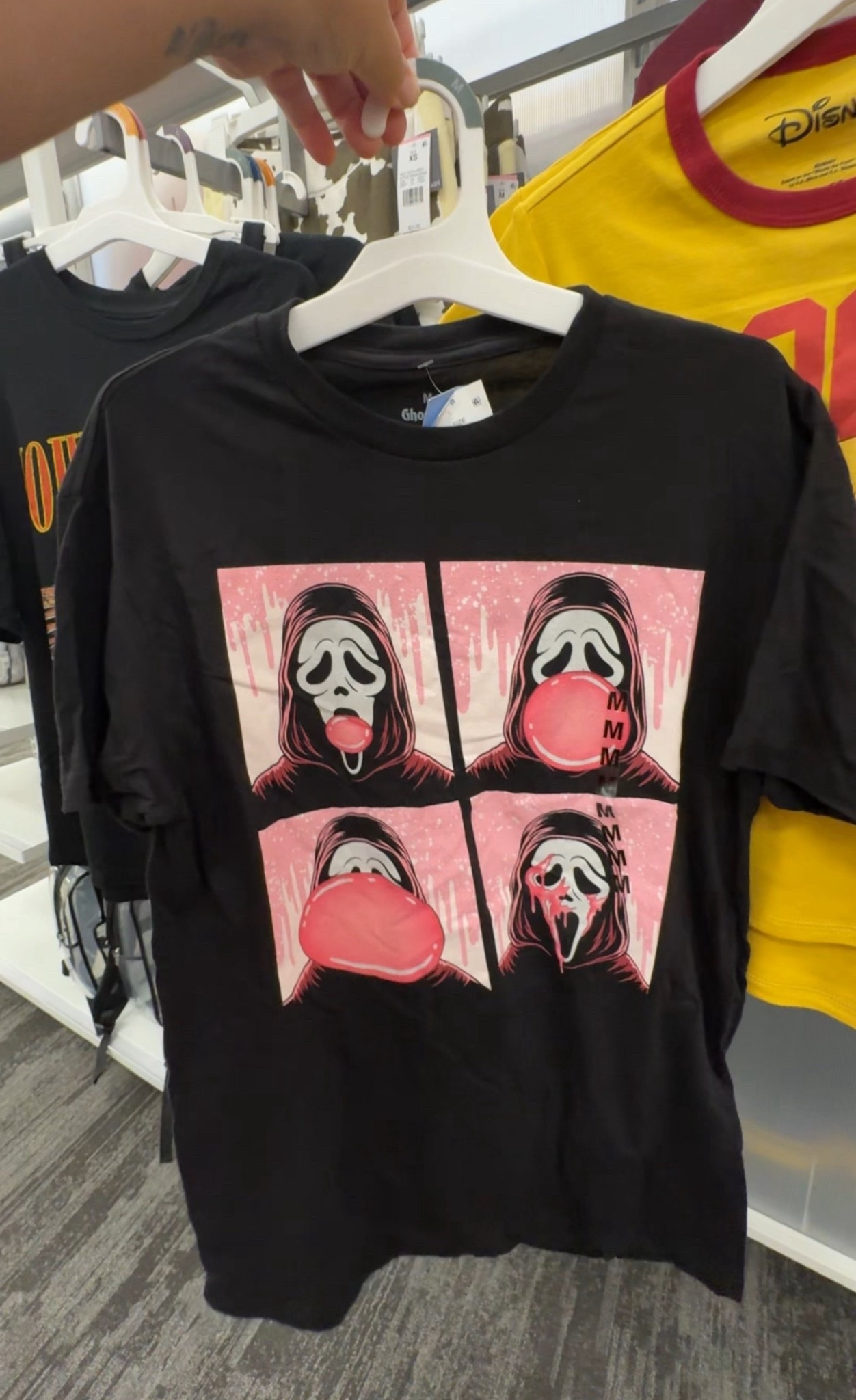 Pink bubblegum ghostface tee

#LTKFallSale #LTKSeasonal #LTKStyleTip