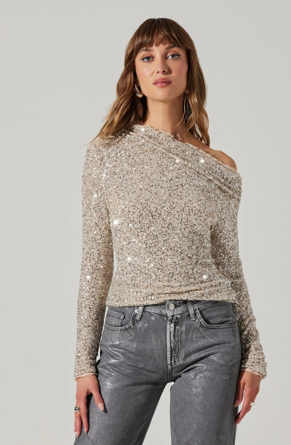 Icyln Sequin Off Shoulder Top | ASTR The Label (US)