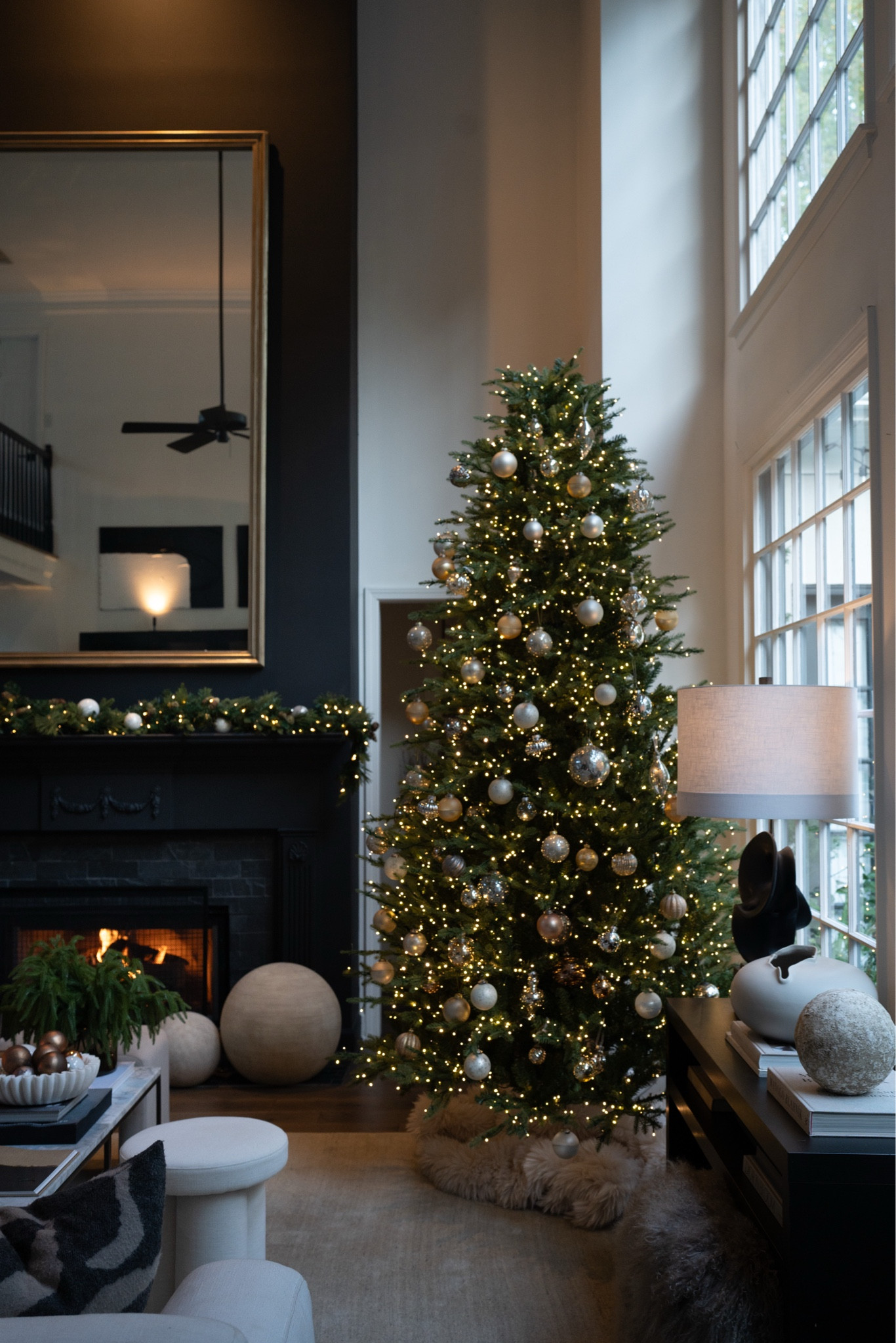 Eeeeeekkkk!!!!! Omg!!! We got the HOME DEPOT VIRAL CHRISTMAS TREE !!! And it’s beautiful!!! 3,400 twinkling lights!! 

#LTKHoliday #LTKHome #LTKSeasonal